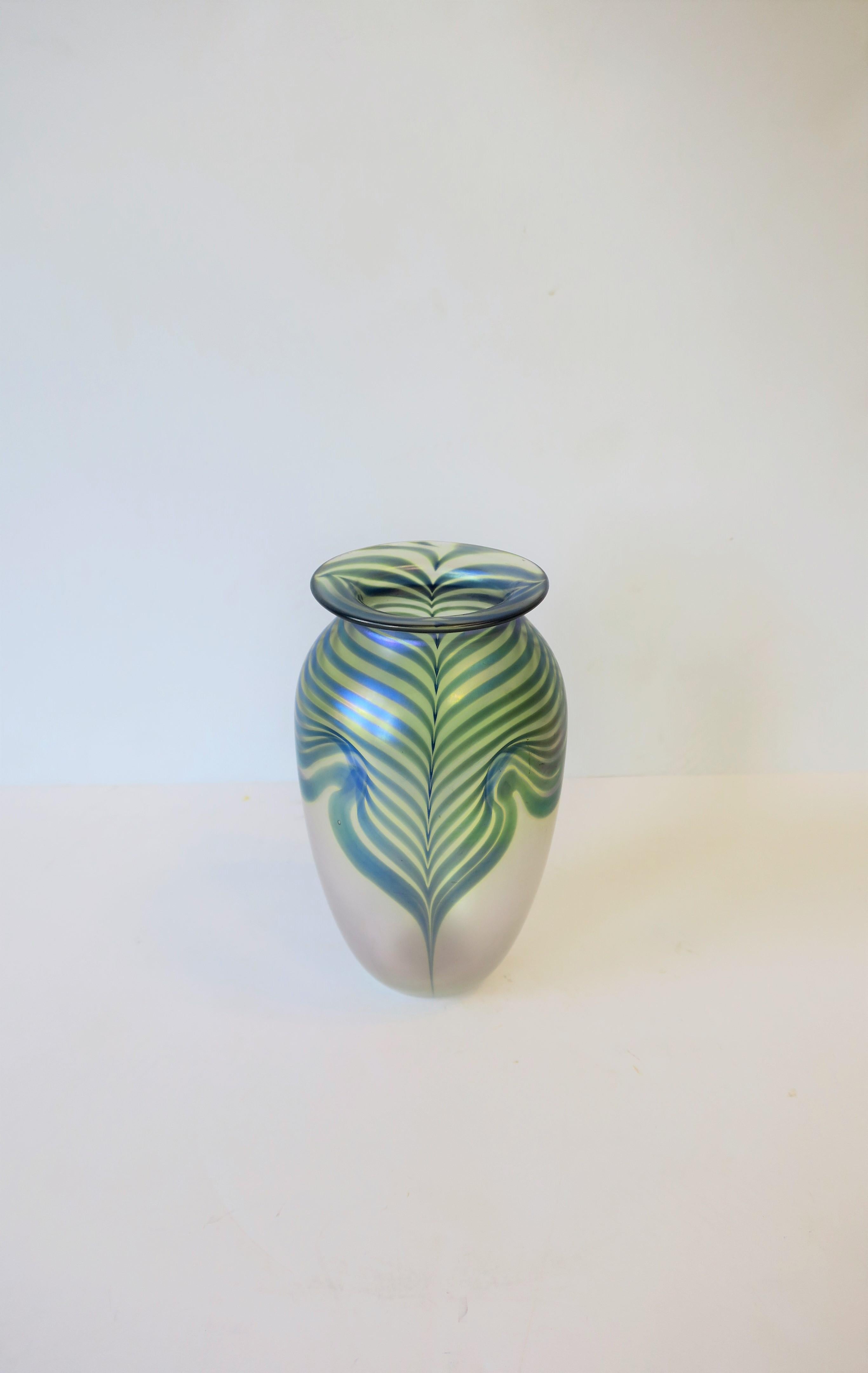 Art Nouveau Style Art Glass Vase Signed Contemporary, circa 1980s For Sale 5