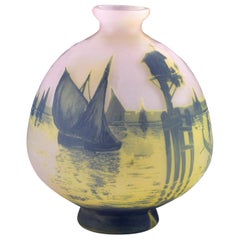 Signed Cristallerie de Pantin Devez French Cameo Art Glass Vase