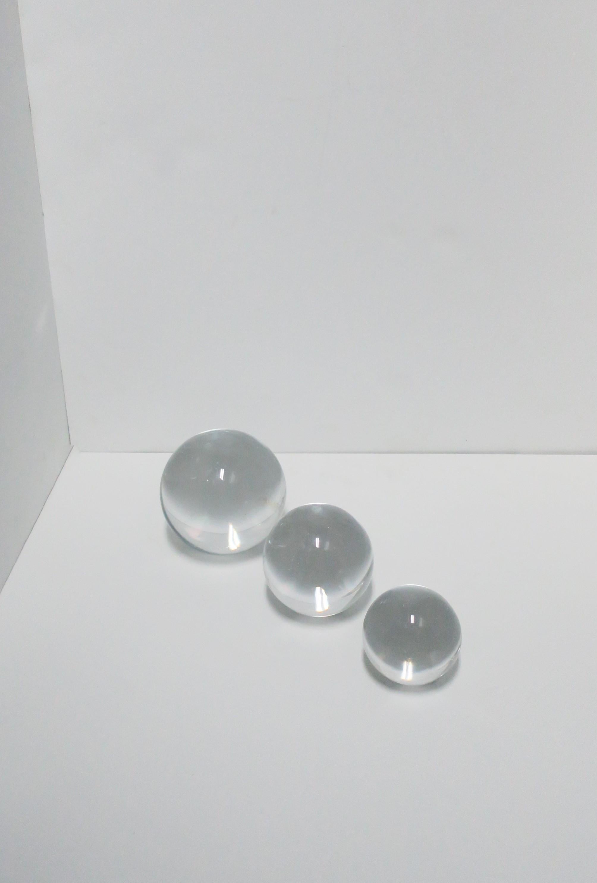 Crystal Ball Spheres Signed, circa 1980s New York, Set of 3 6