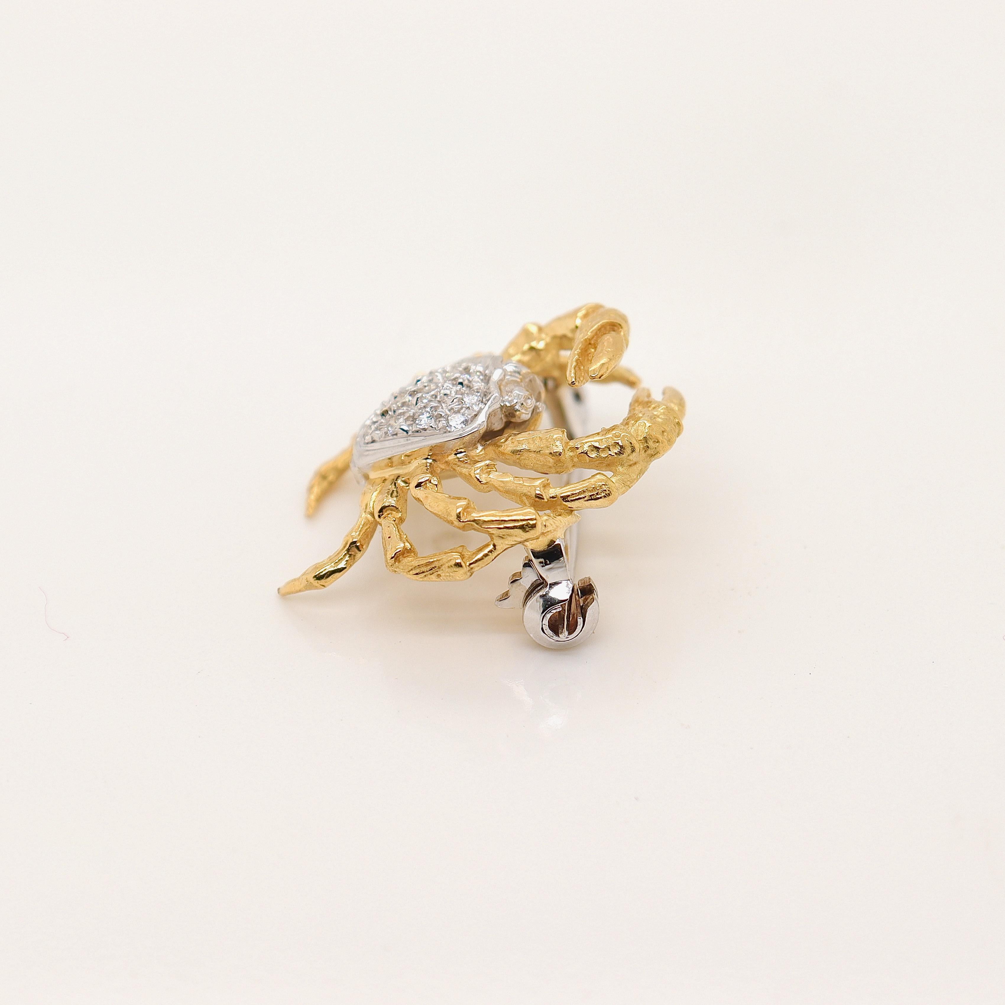 Signed Damiani 18k Gold & Diamond Crab Shaped Brooch or Pin  For Sale 4