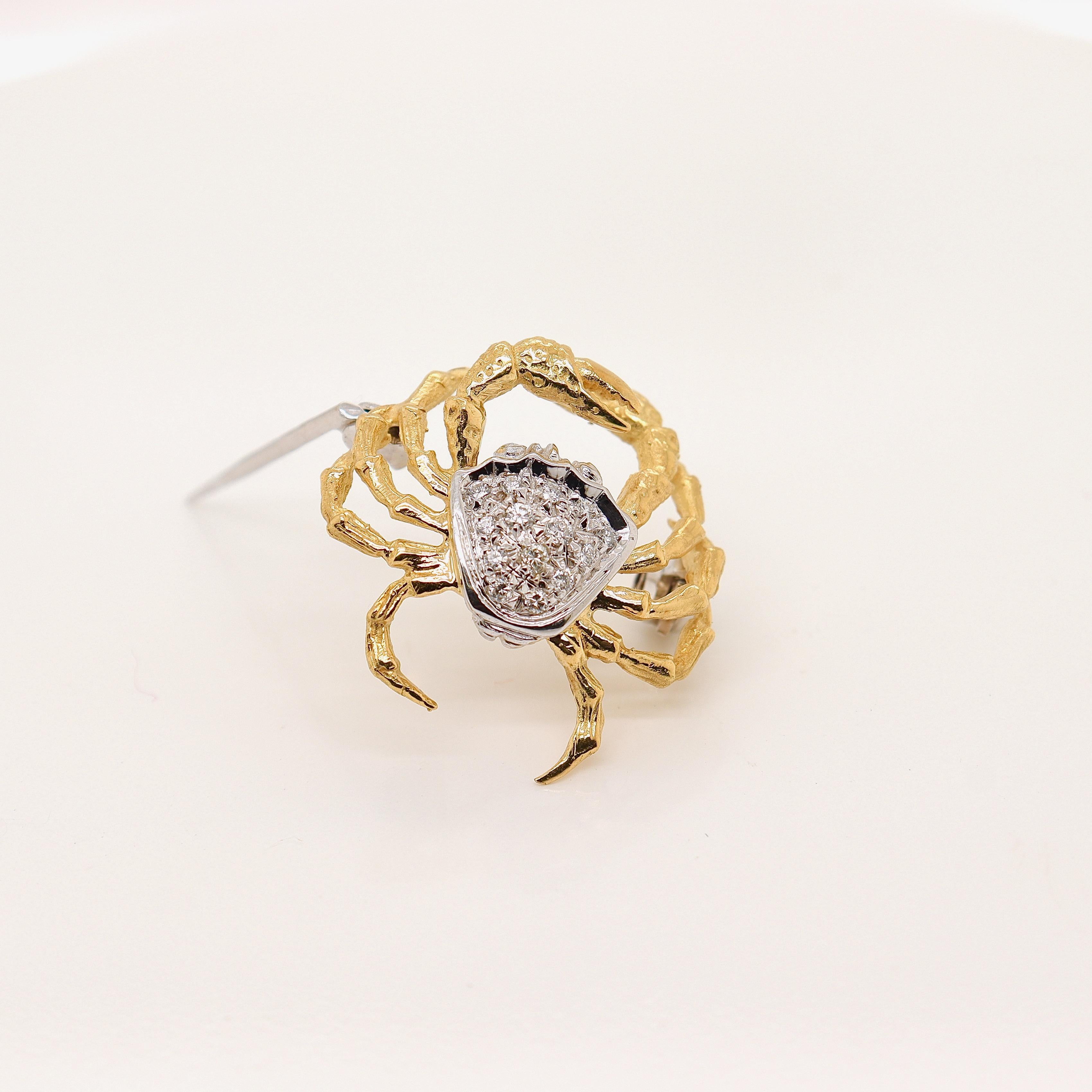 Signed Damiani 18k Gold & Diamond Crab Shaped Brooch or Pin  In Good Condition For Sale In Philadelphia, PA