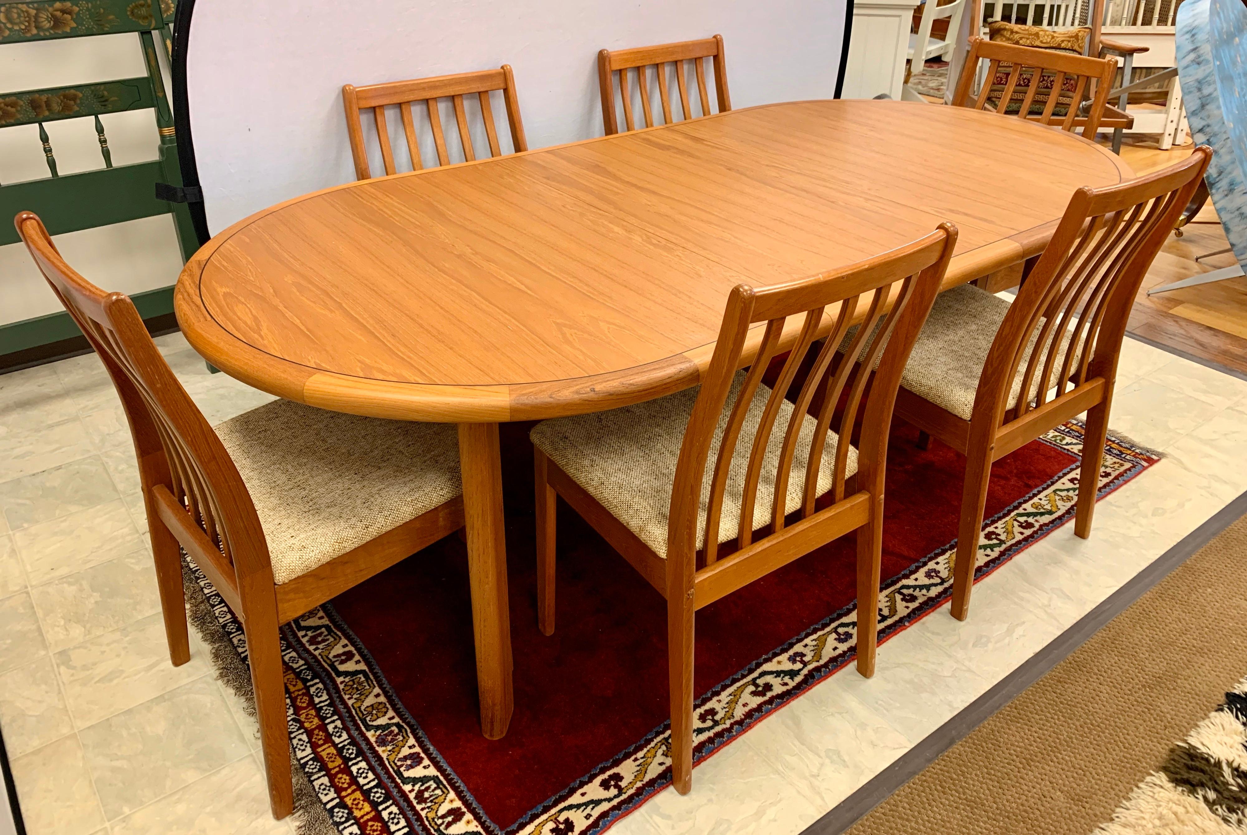 Signed Danish Modern Vamdrup Stolefabrik Dining Room Set Table and Six Chairs 11