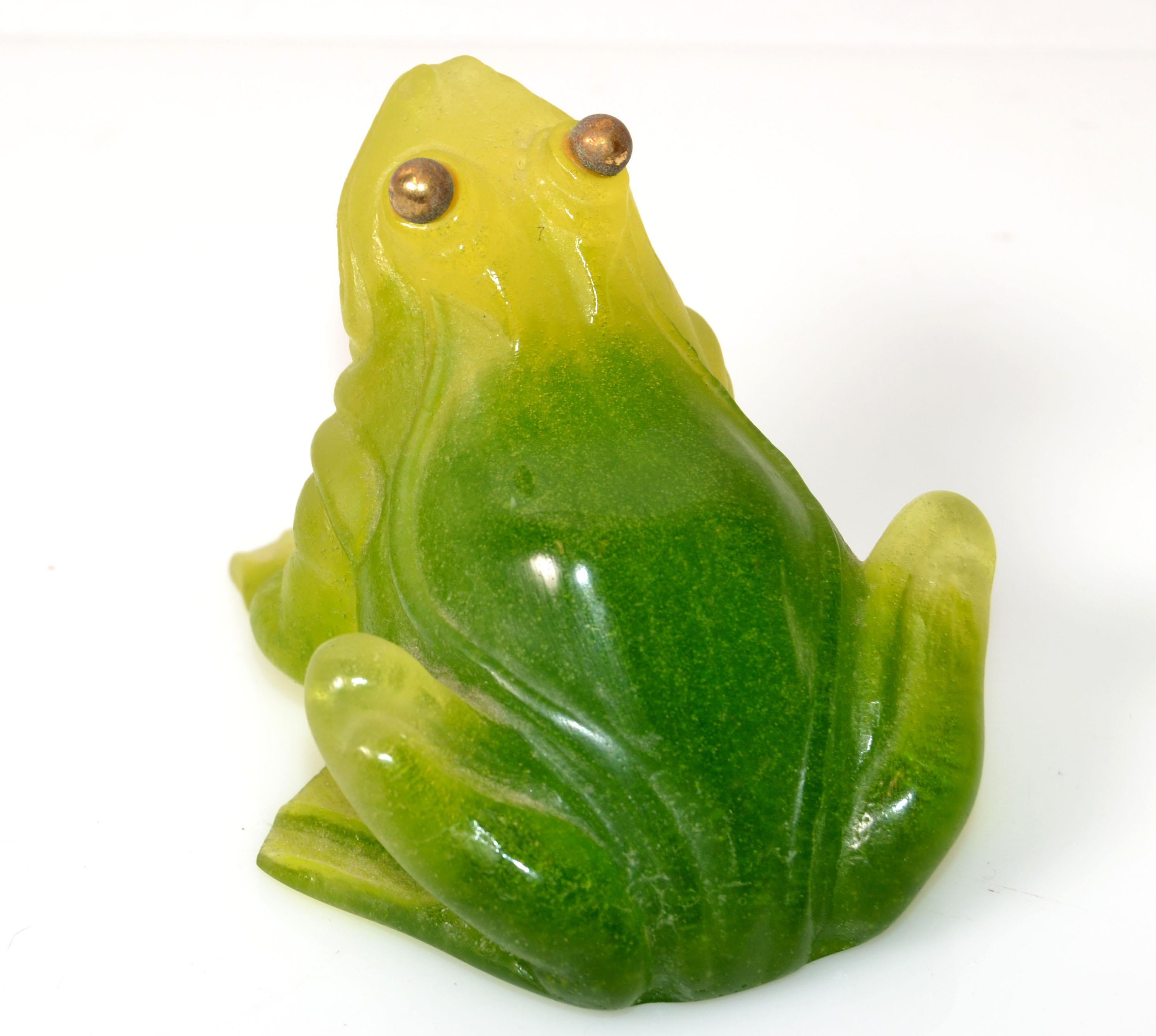 Signed Daum France Pate De Verre Frog Sculpture Figurine Mid-Century Modern 1970 In Good Condition In Miami, FL