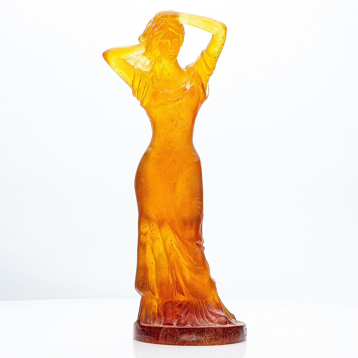 Made by the world-renowned French maker of ‘Daum’ of Nancy, France circa 1960-80. A crystal masterpiece, the small bowl crystallizes the extraordinary know-how of the Daum craftsmen. Signed on the bottom, limited edition.

Featuring a wrapped woman.