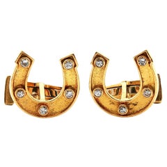 Signed David Webb 1960s 18k Yellow Gold
Diamond Horseshoe Cufflinks Signed David Webb 1960s 18k Yellow Gold
Diamond Horseshoe Cufflinks