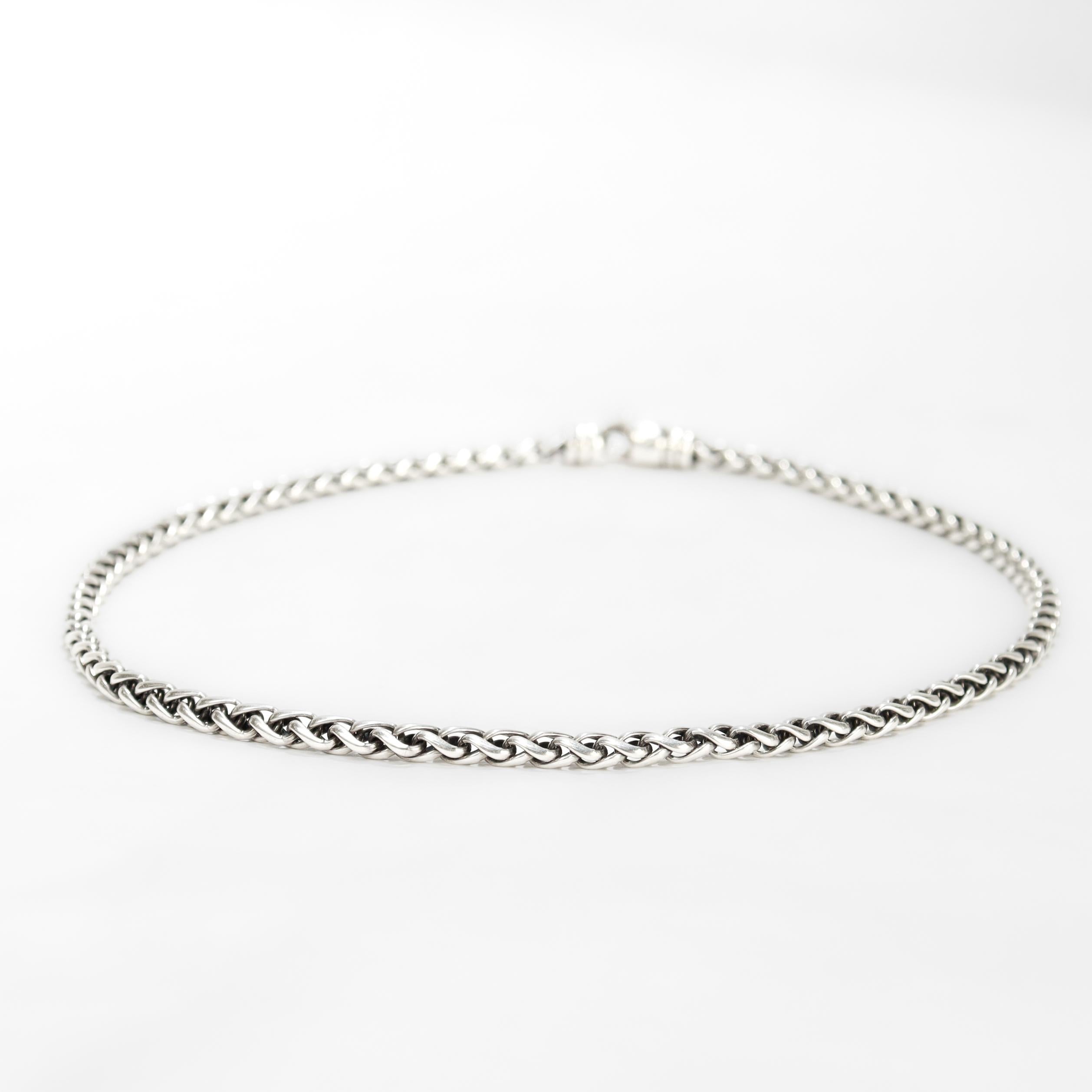 Signed David Yurman Sterling Silver 4mm Wheat Chain Necklace In Good Condition For Sale In Philadelphia, PA