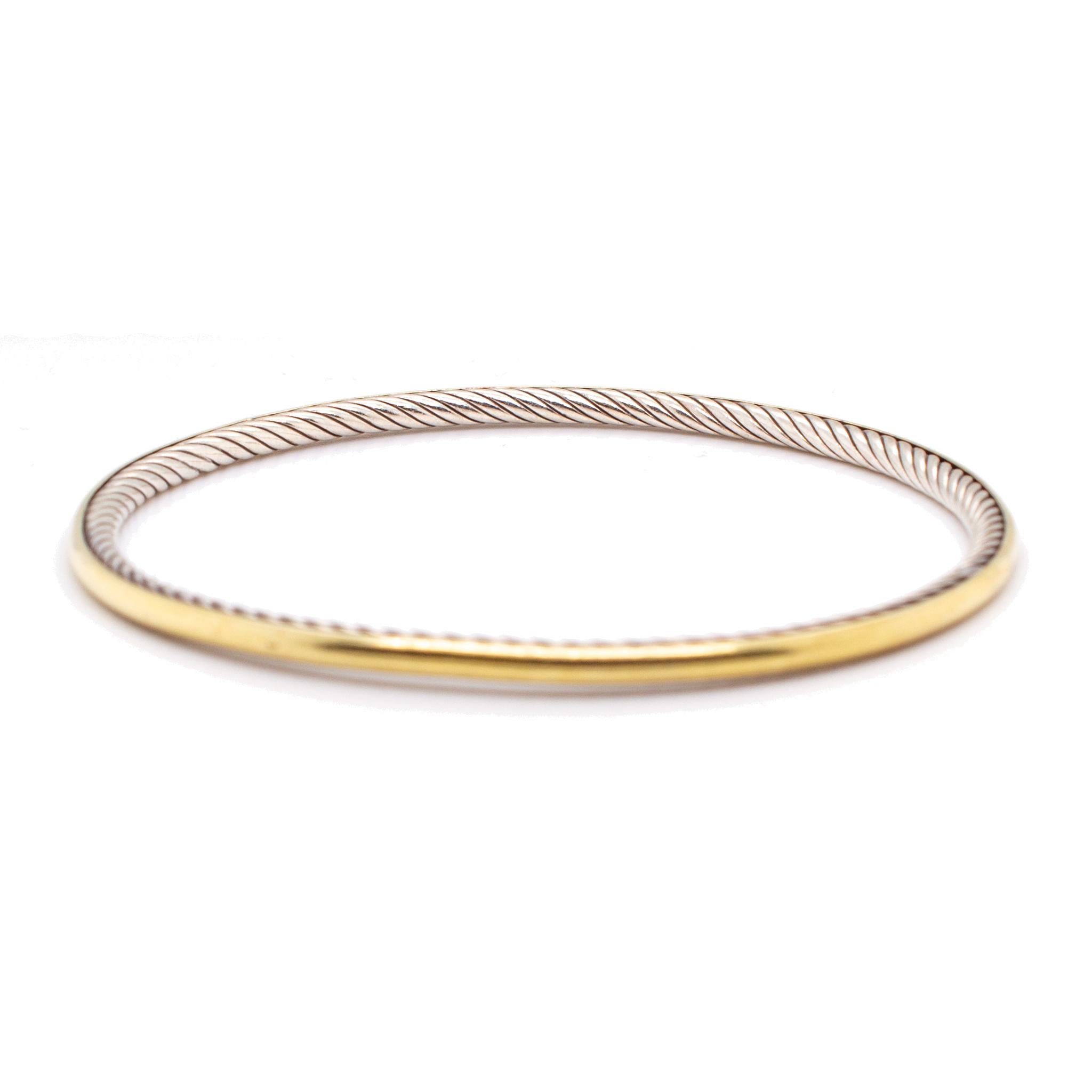 Signed David Yurman Two Tone 18K Yellow Gold & Silver Cable Bangle Bracelet In Excellent Condition In Houston, TX