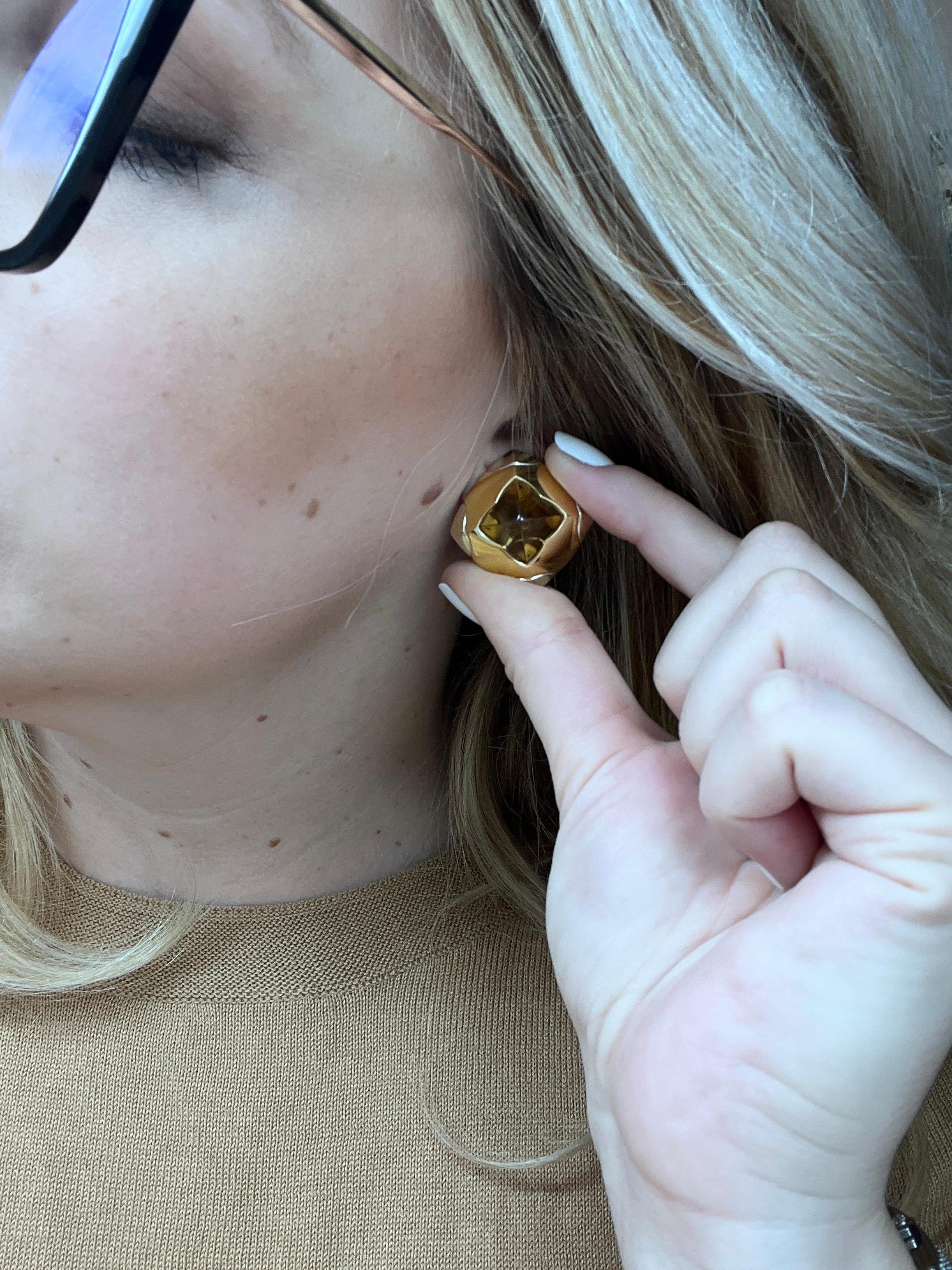 Signed Designer Bulgari Square Earrings 18 Karat Gold Natural Citrine Bvlgari In Excellent Condition For Sale In Carmel-by-the-Sea, CA