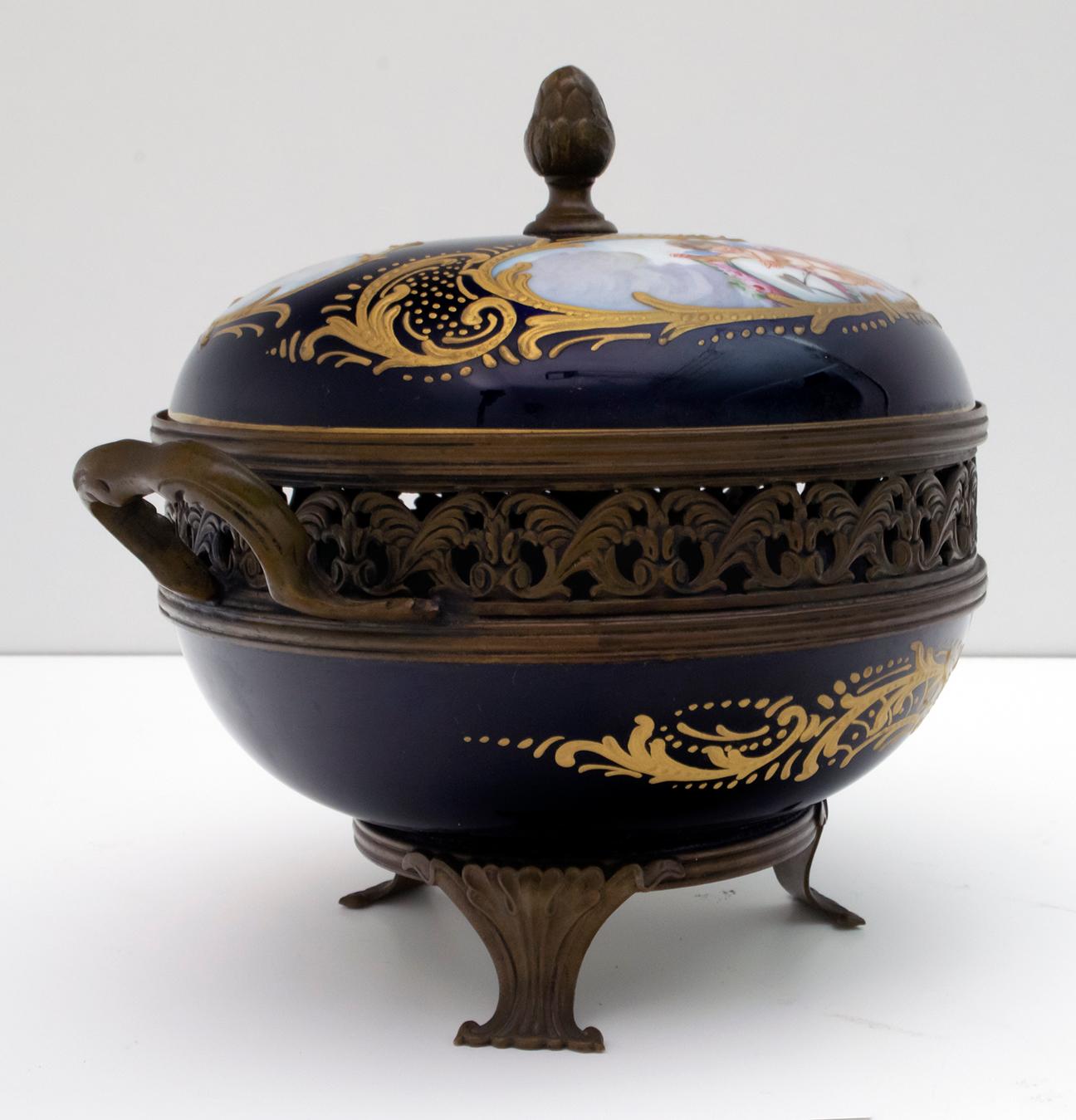 Patinated Signed E. Froger 19th Century French Porcelain Potpourri by Sevres, 1880 For Sale