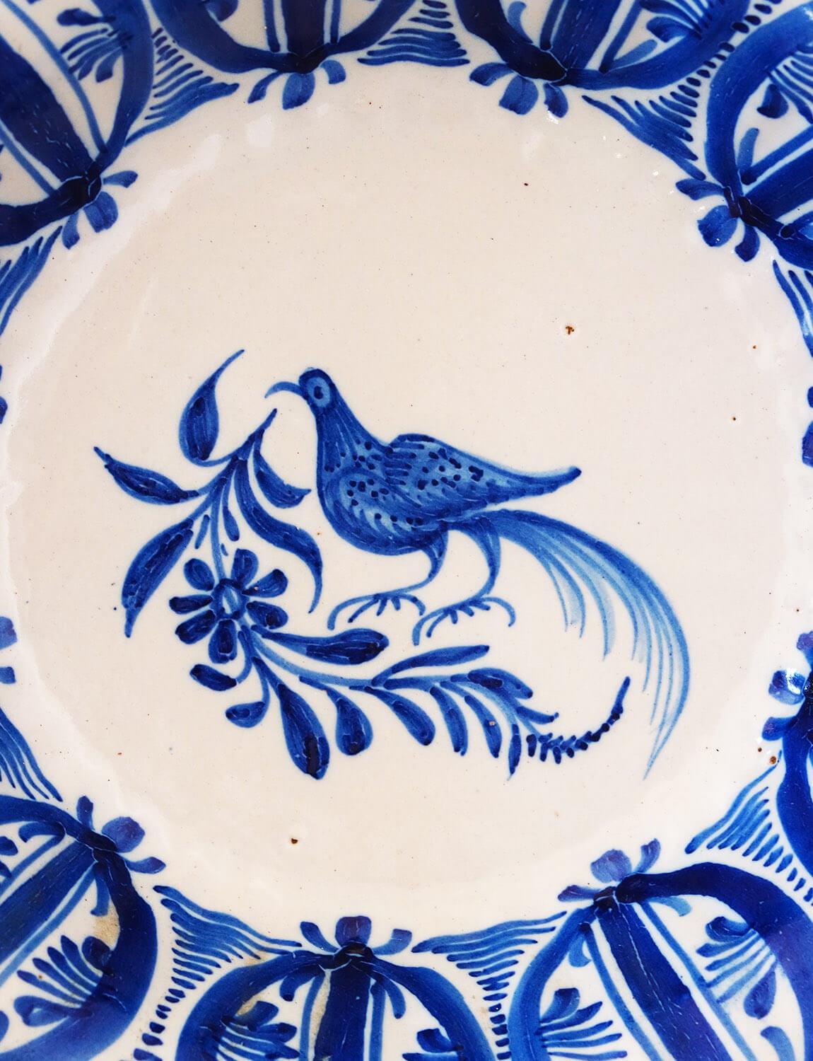 Signed Early 1800s Sicilian Bowl In Good Condition In Florence, Tuscany