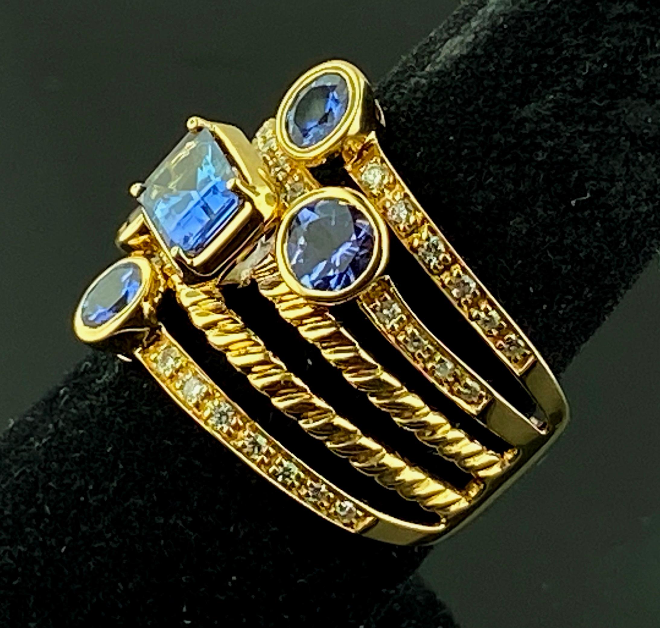 Taille ronde Bague signée « EFFY » en or rose 14 carats avec tanzanite et diamants en vente