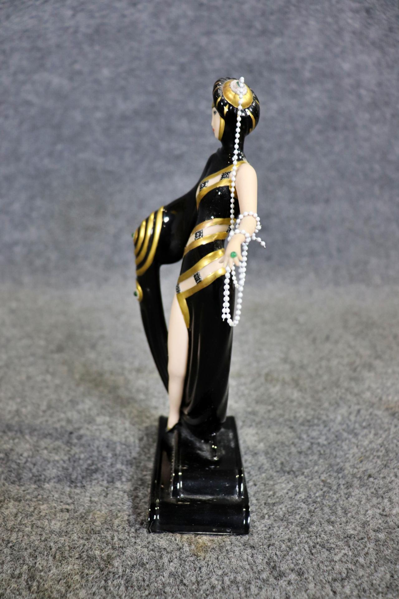 Signierte Erte Art Deco Glamouröse weibliche Figur Franklin Mint, Franklin Mint im Zustand „Gut“ im Angebot in Swedesboro, NJ