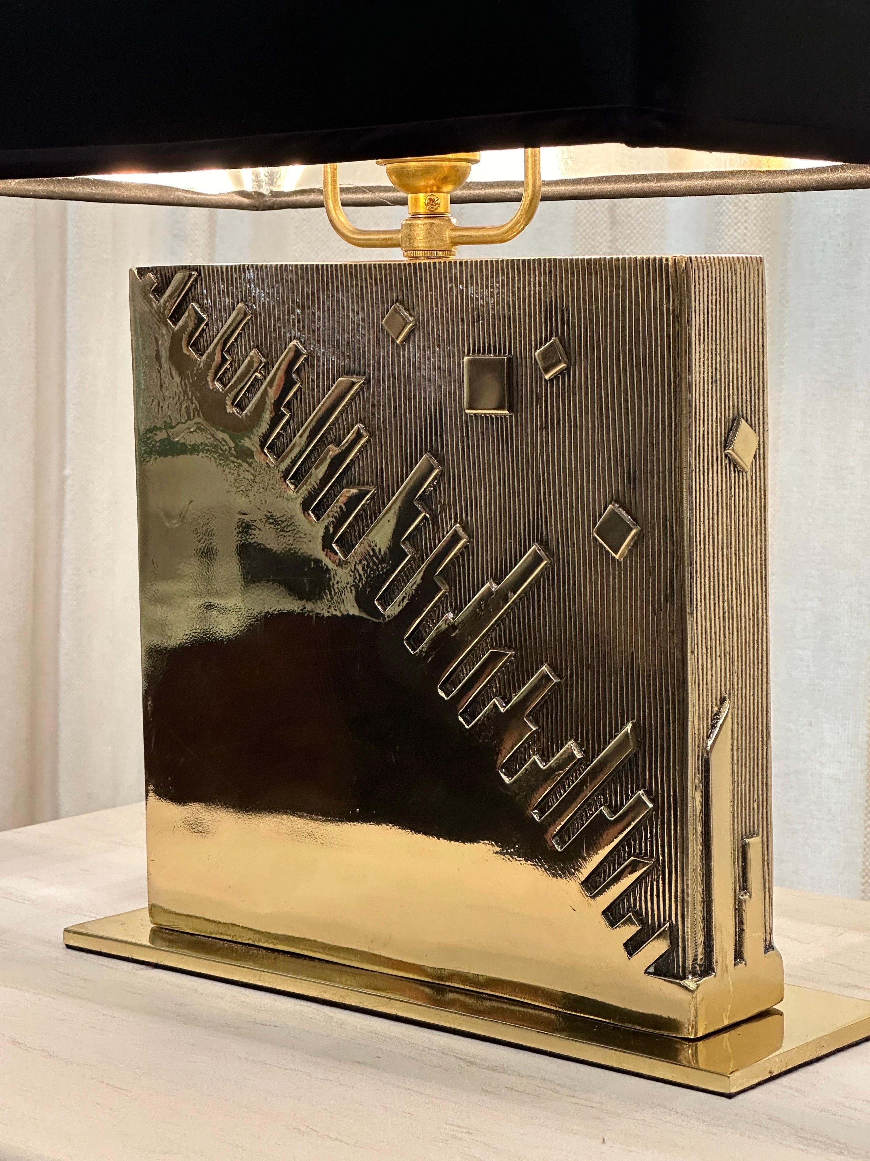 Lampe de bureau Skyline NYC en bronze lourd signée Esa Fedrigolli en vente 2
