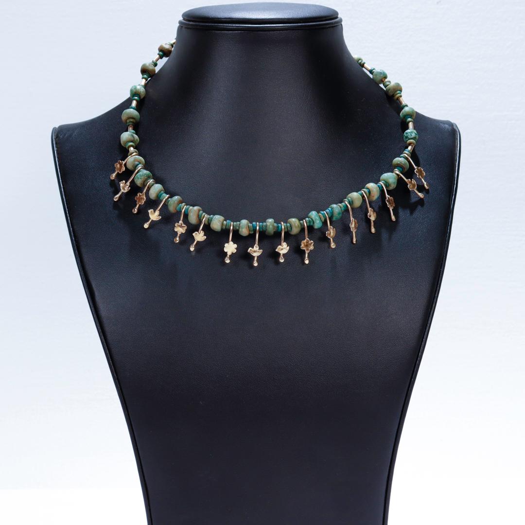 Signed Etruscan Revival Style 14k Gold & Jade Choker Necklace by Resia Schor In Good Condition For Sale In Philadelphia, PA