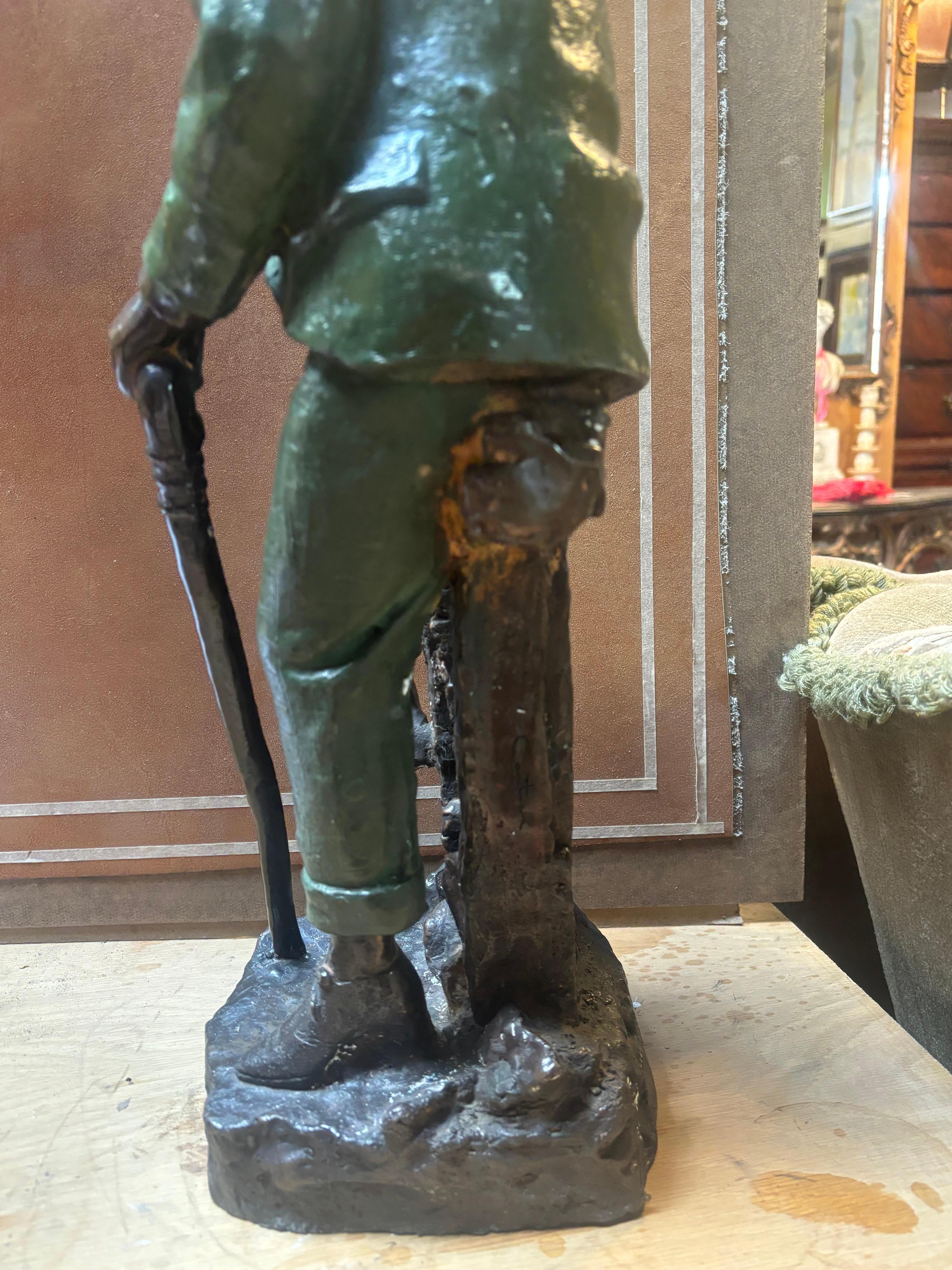 Scultura in bronzo firmata di Farnsworth raffigurante un gentiluomo del sud seduto In condizioni buone in vendita a Los Angeles, CA