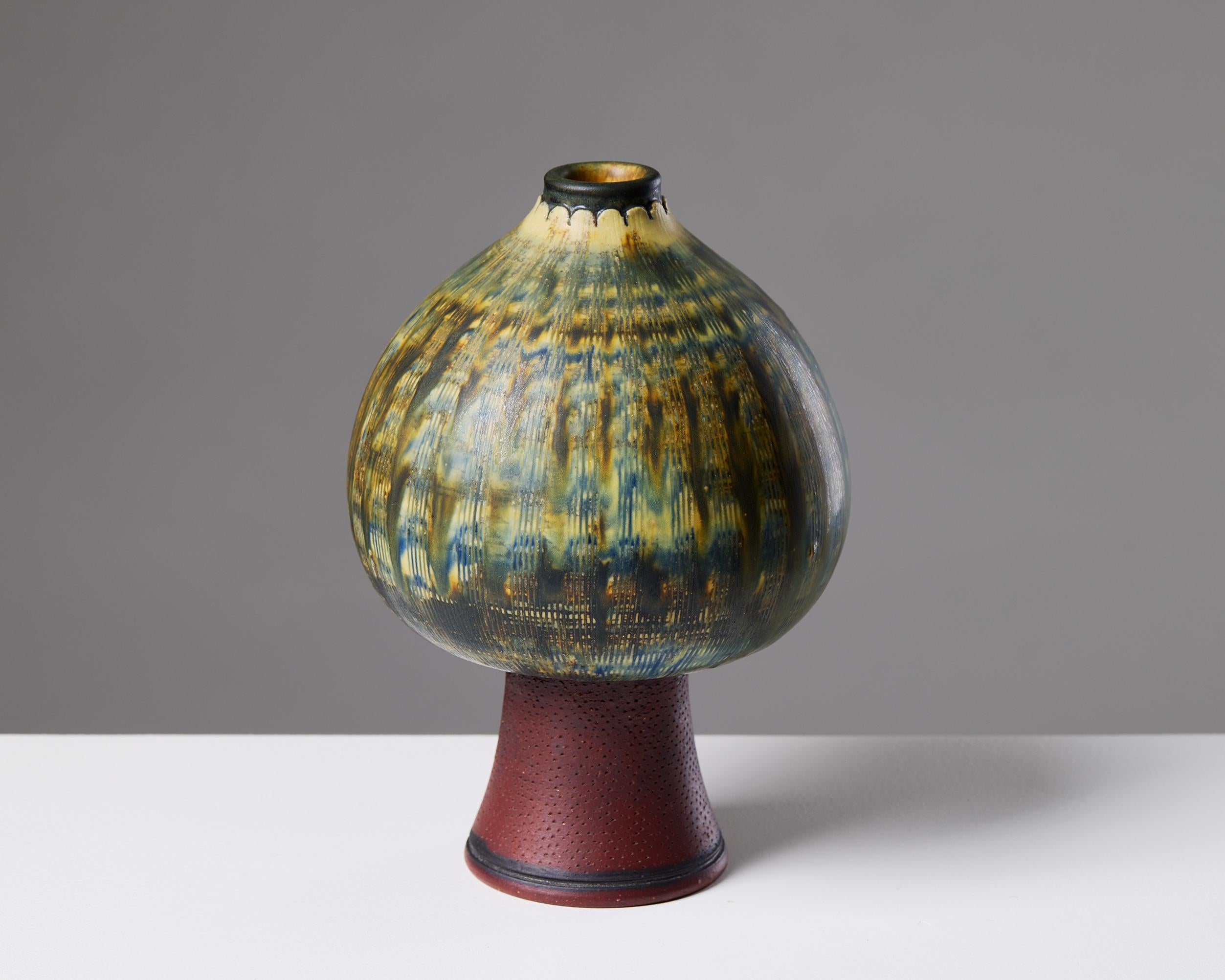 Vase 'Farsta
Conçu par Wilhelm Kåge pour Gustavsbergs Studio
Suède, années 1940/50