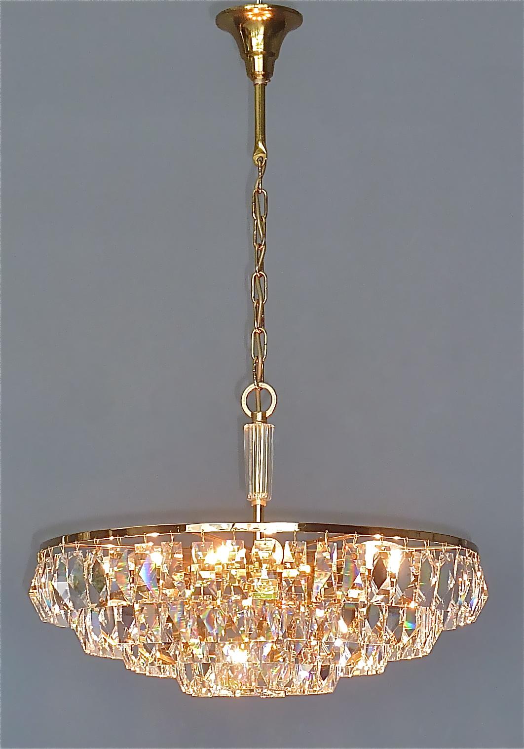Signed Fine Large Palwa Chandelier Gilt Brass Faceted Crystal Glass 1960 Lobmeyr For Sale 11