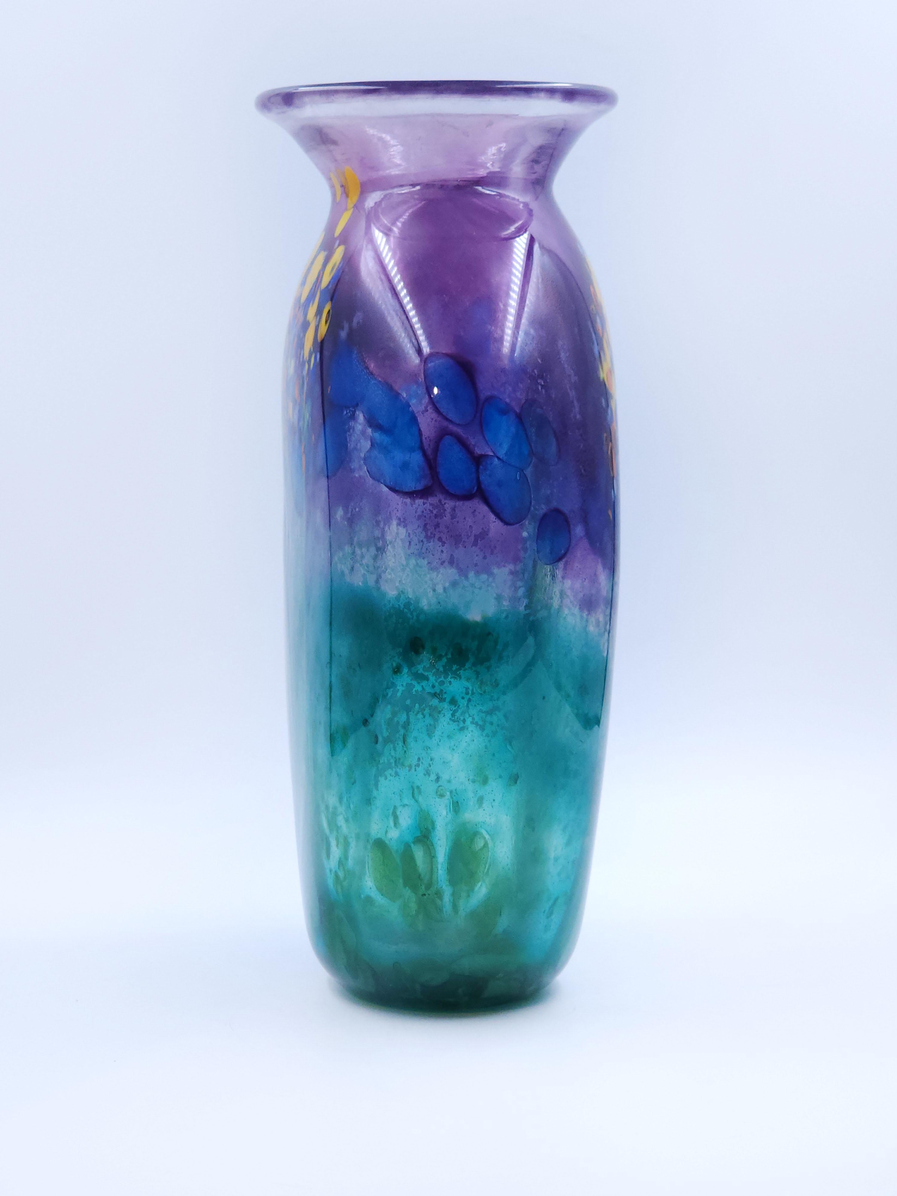 Hand-Crafted Signed Finnish glass vase, 20th Century For Sale
