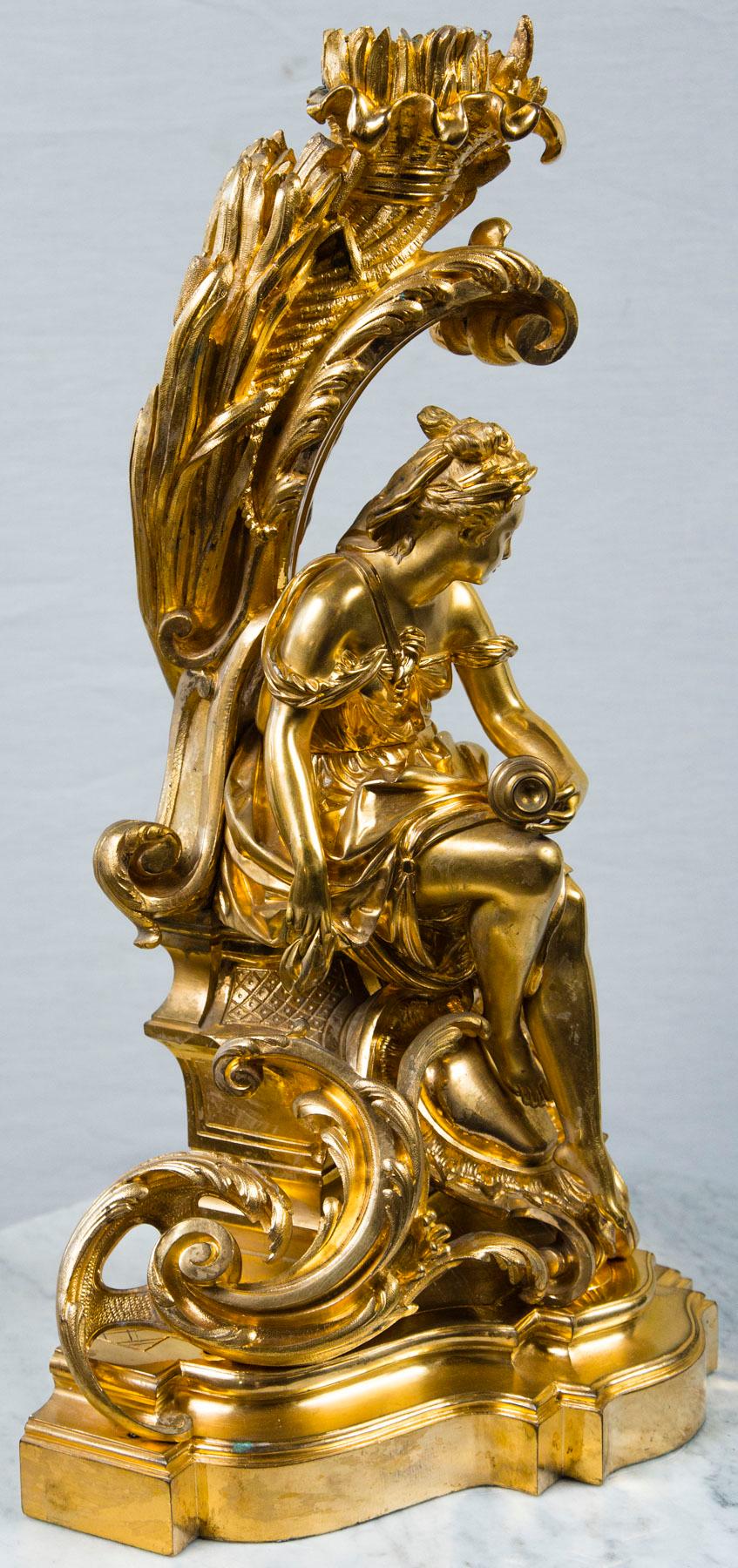  Fire Gilt Bronze Figure of a Female, Signed  A. Carrier (Rokoko) im Angebot