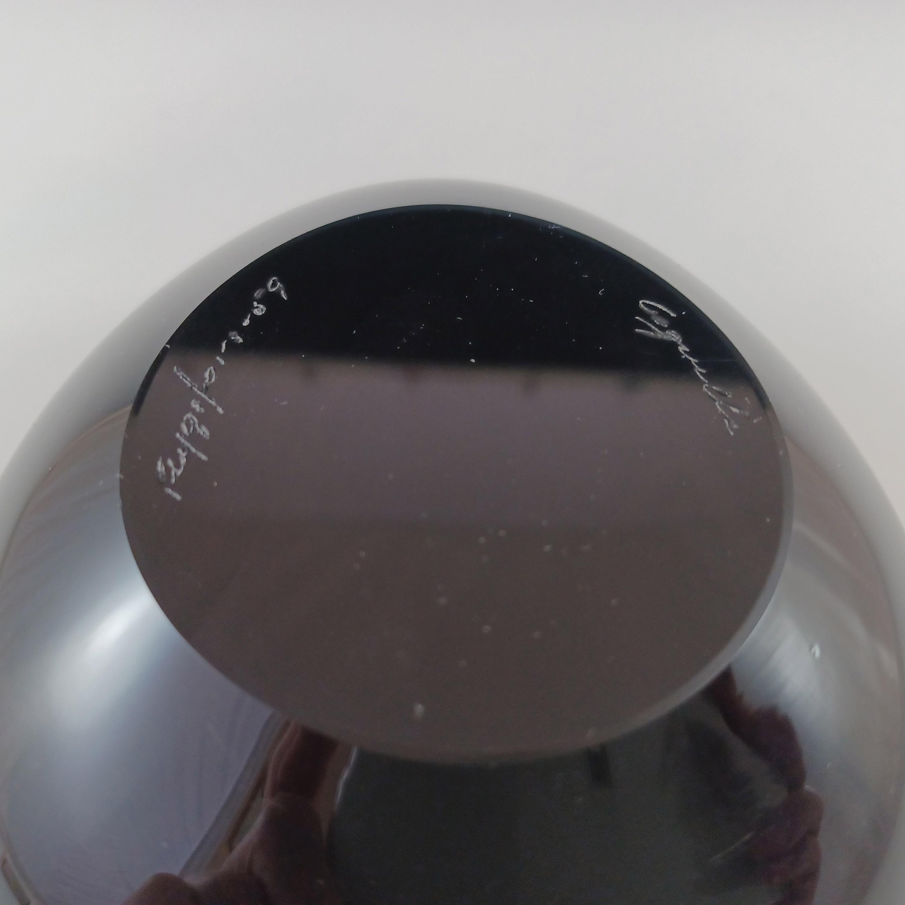 SIGNÉ Flygsfors Coquille Black Glass Bowles by Paul Kedelv 1959 en vente 2