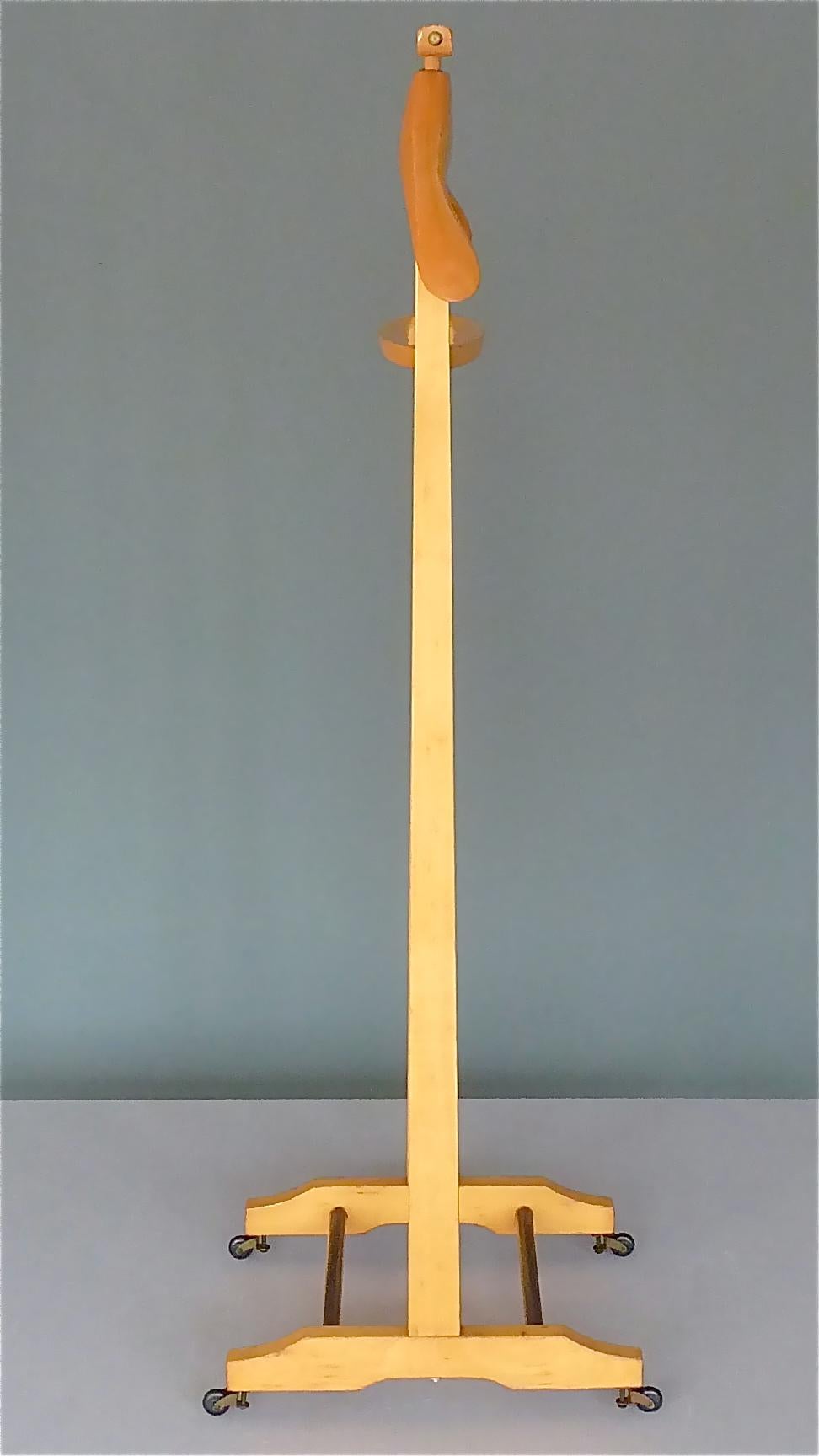 Signed Fratelli Reguitti Ico Parisi Italian Midcentury Valet Stand Wood Brass For Sale 5