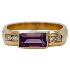 Vintage Signed Gabriel Ofeish 14 Karat Gold & Amethyst Band Ring