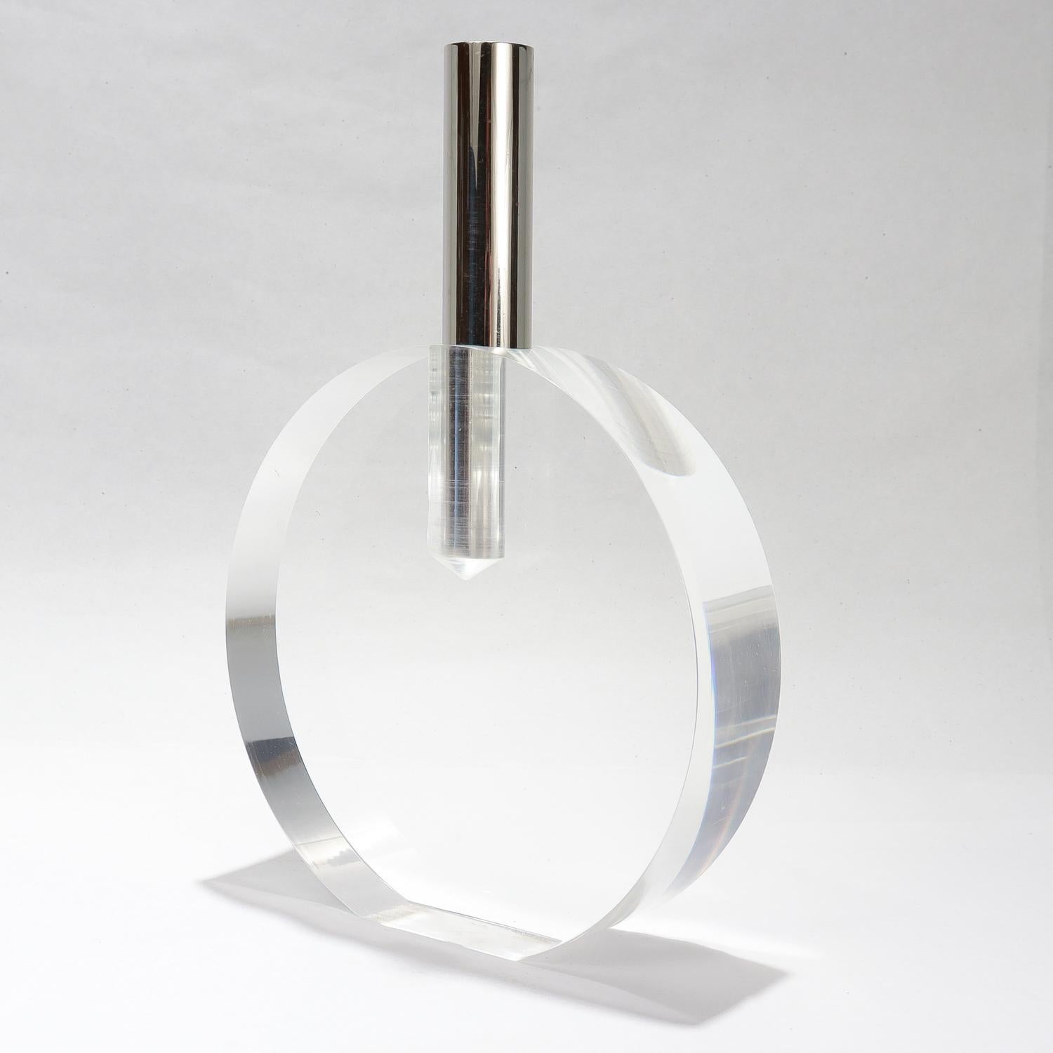 Moderne Vase moderniste en lucite et acier inoxydable (flanque lumineux) signé Gabriella Crespi en vente
