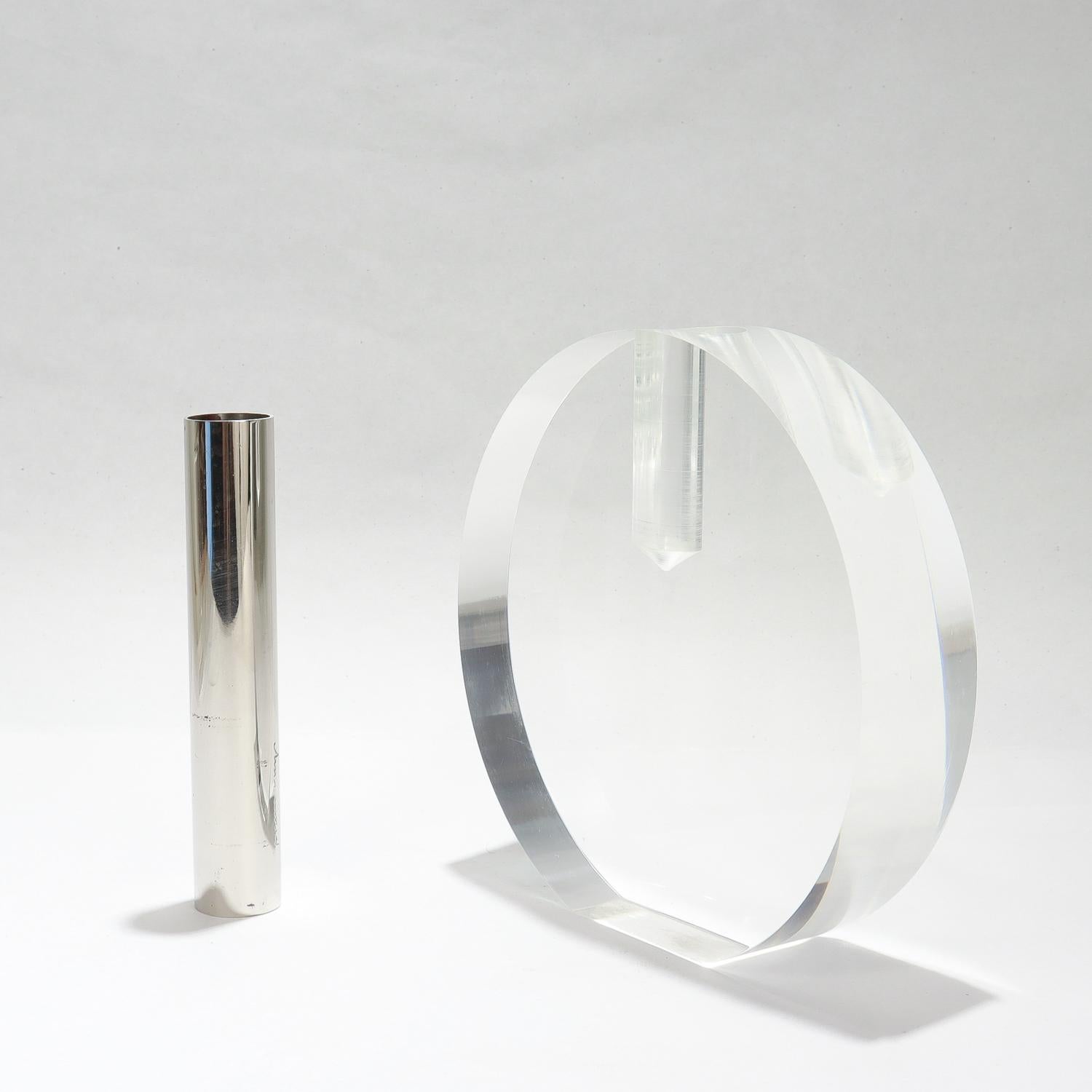 Vase moderniste en lucite et acier inoxydable (flanque lumineux) signé Gabriella Crespi en vente 2