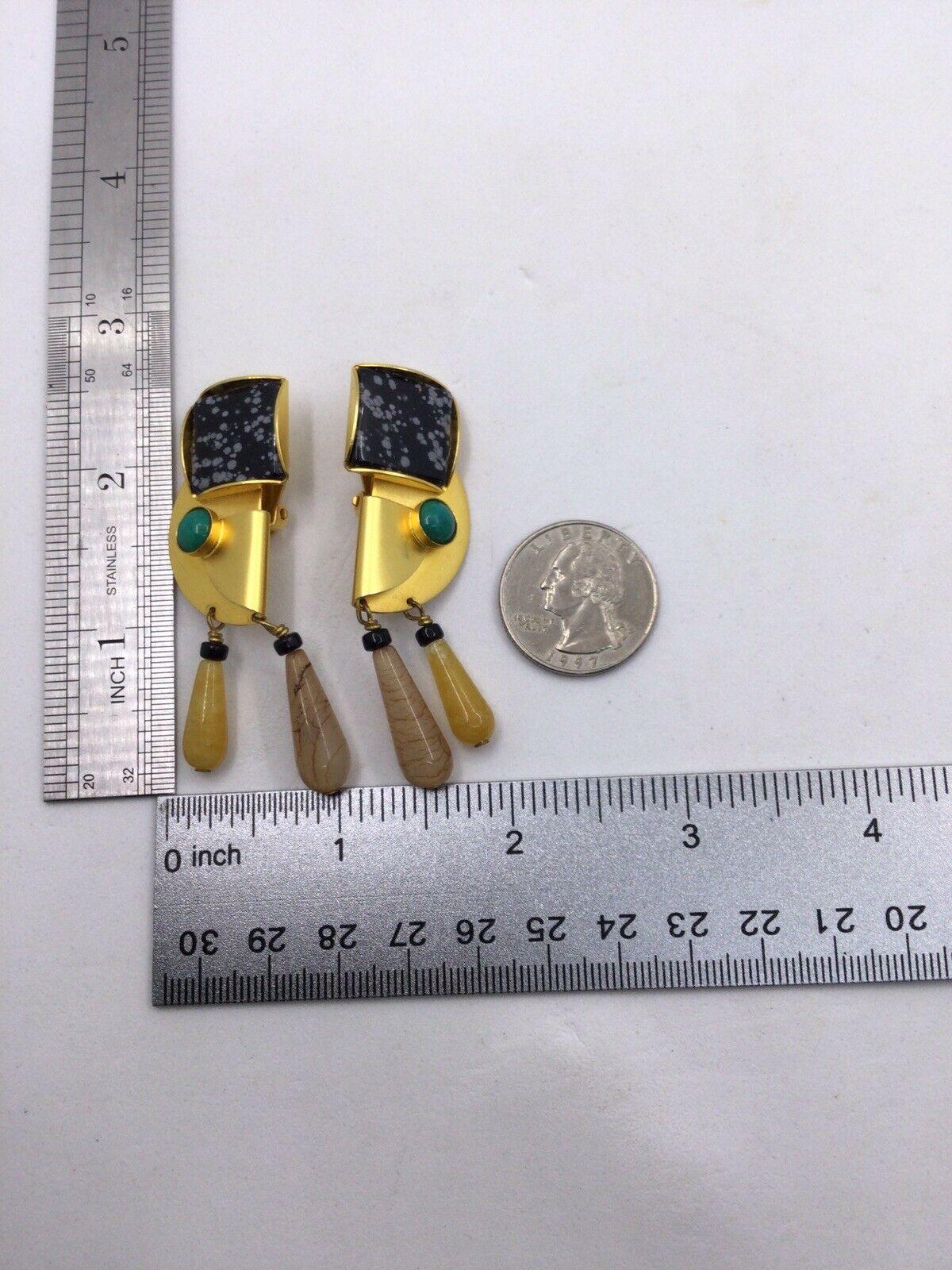 Signed Gale Rothstein Designer Modernist Abstract Multi Gem Drop Clip Earrings In Excellent Condition For Sale In Montreal, QC