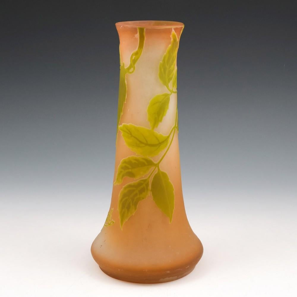 Signed Galle Cameo Glass Vase, c1905 In Good Condition For Sale In Tunbridge Wells, GB