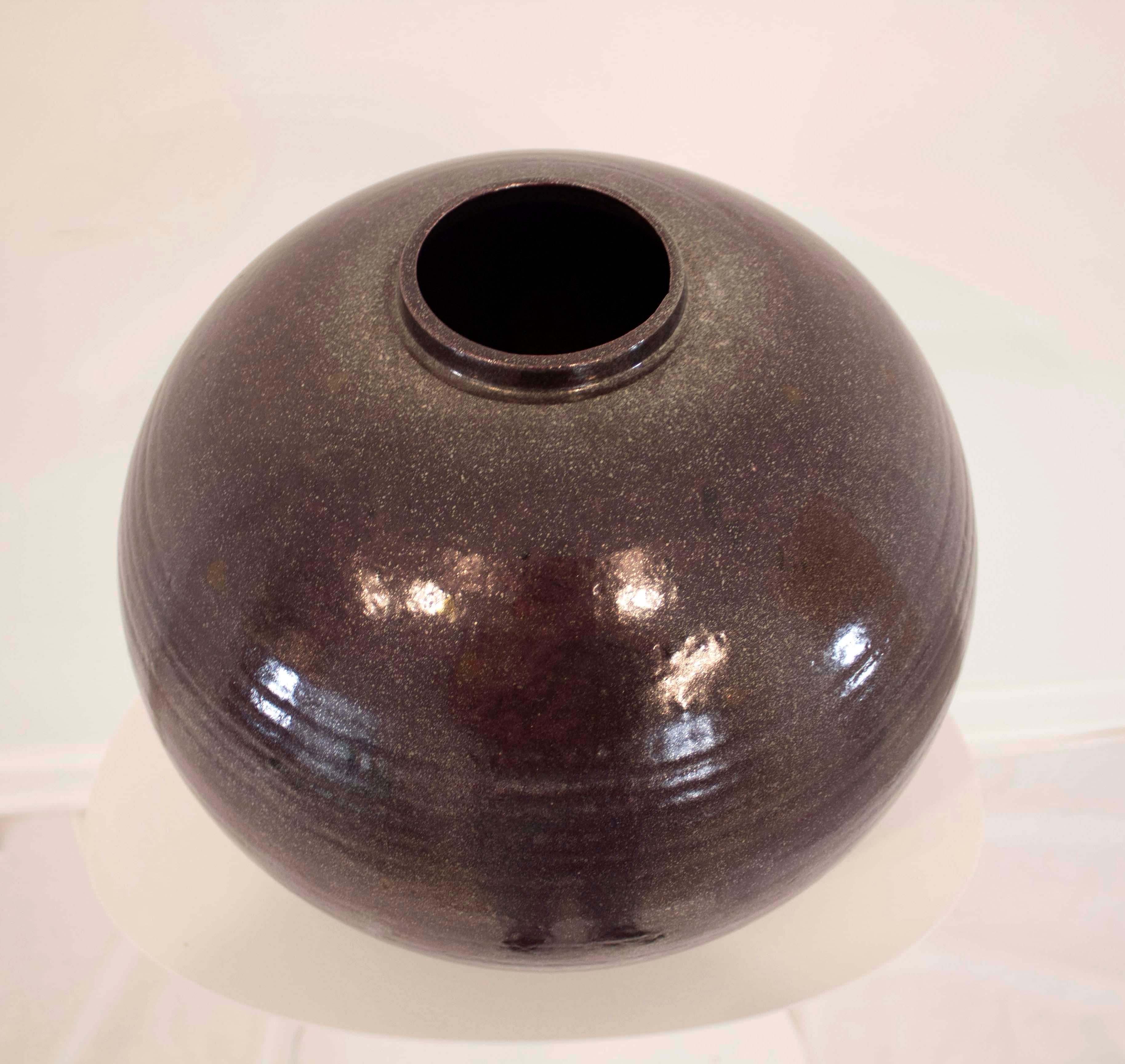 20th Century Signed Gary McCloy Los Angeles Ceramic Purple Pottery Vase