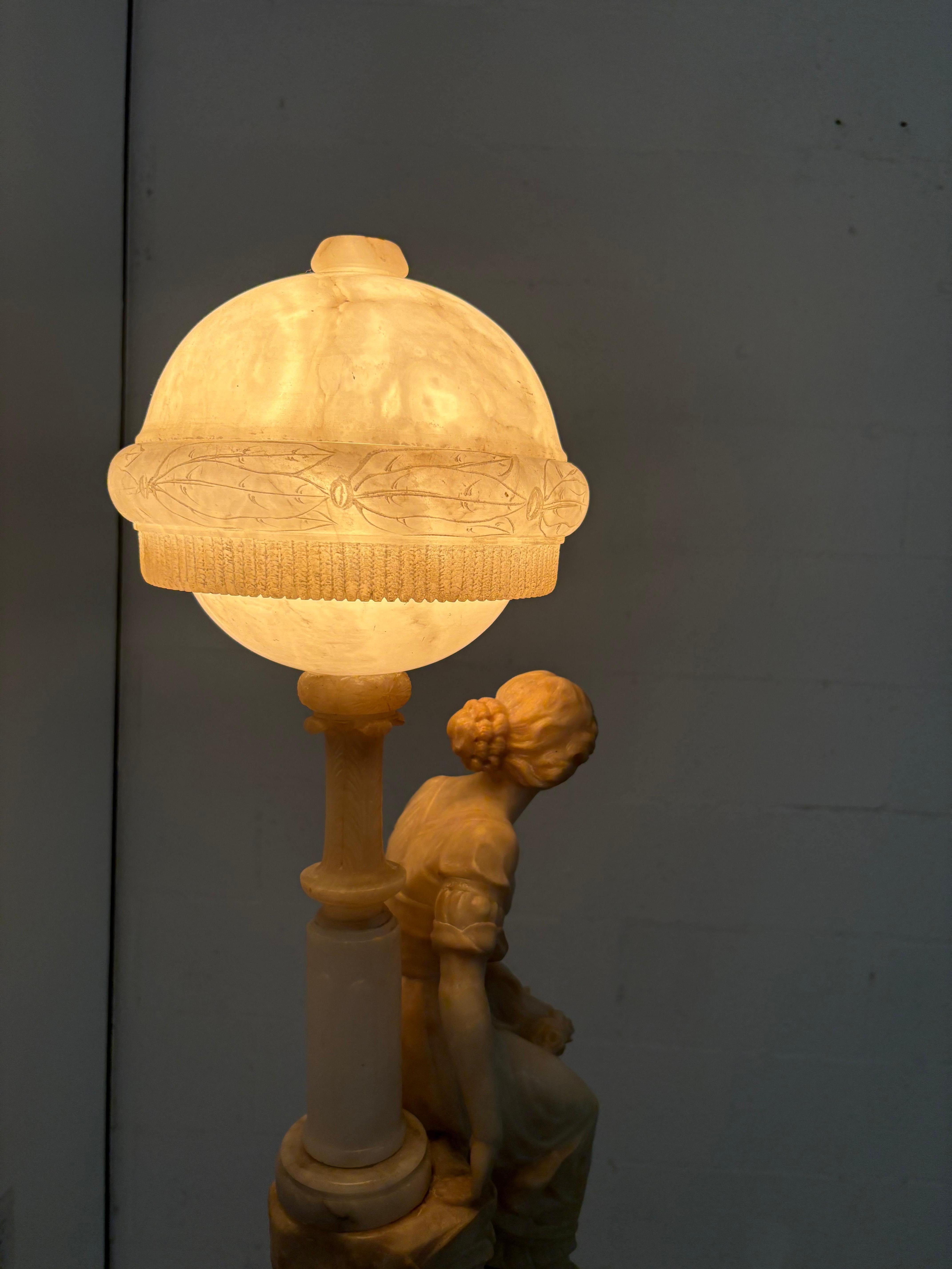 Signed Gaspar Mascagni Alabaster Figural Lamp, Italian, c. 1900 In Good Condition For Sale In Los Angeles, CA