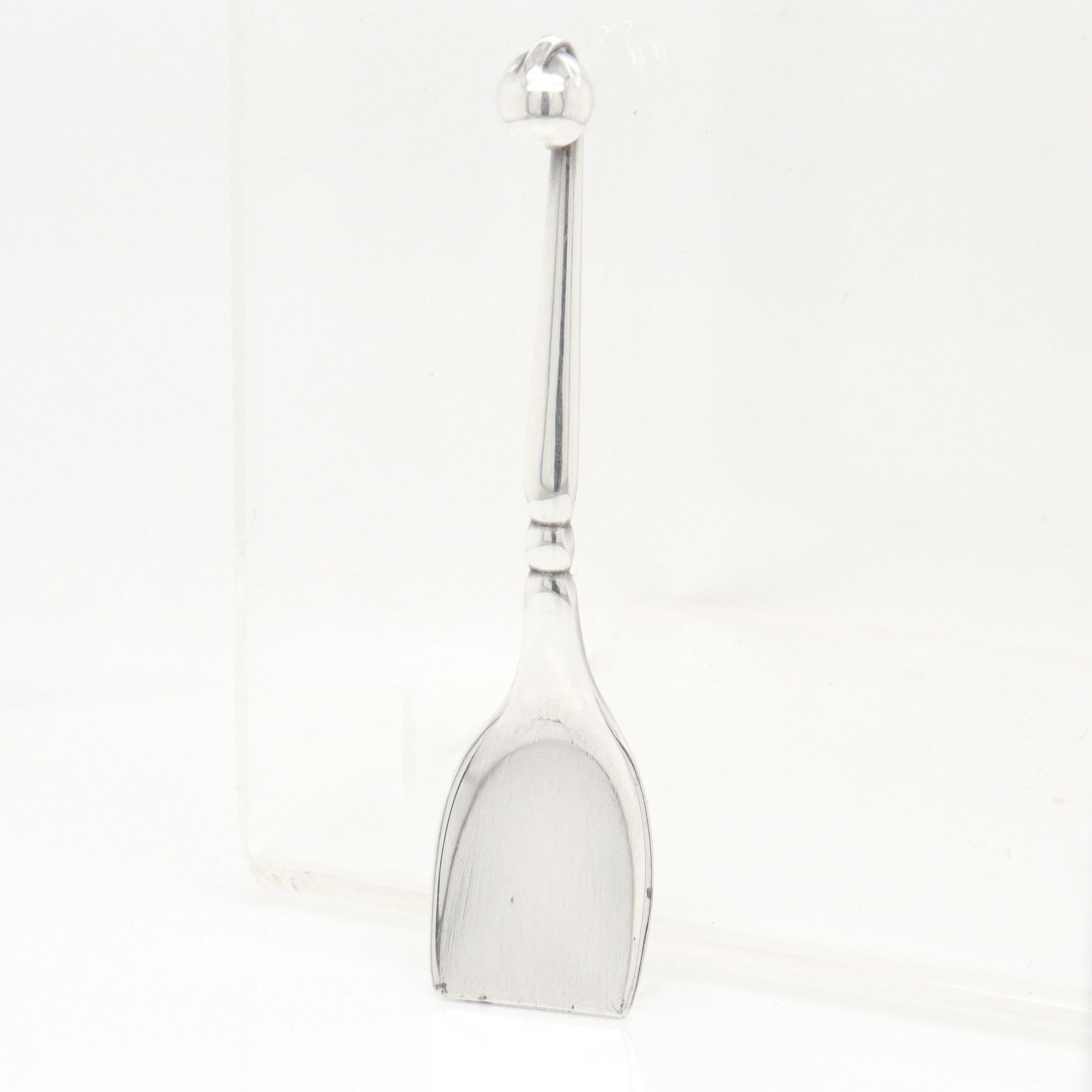 Paire de poivrières et de salières en argent signé Georg Jensen #2A en vente 12