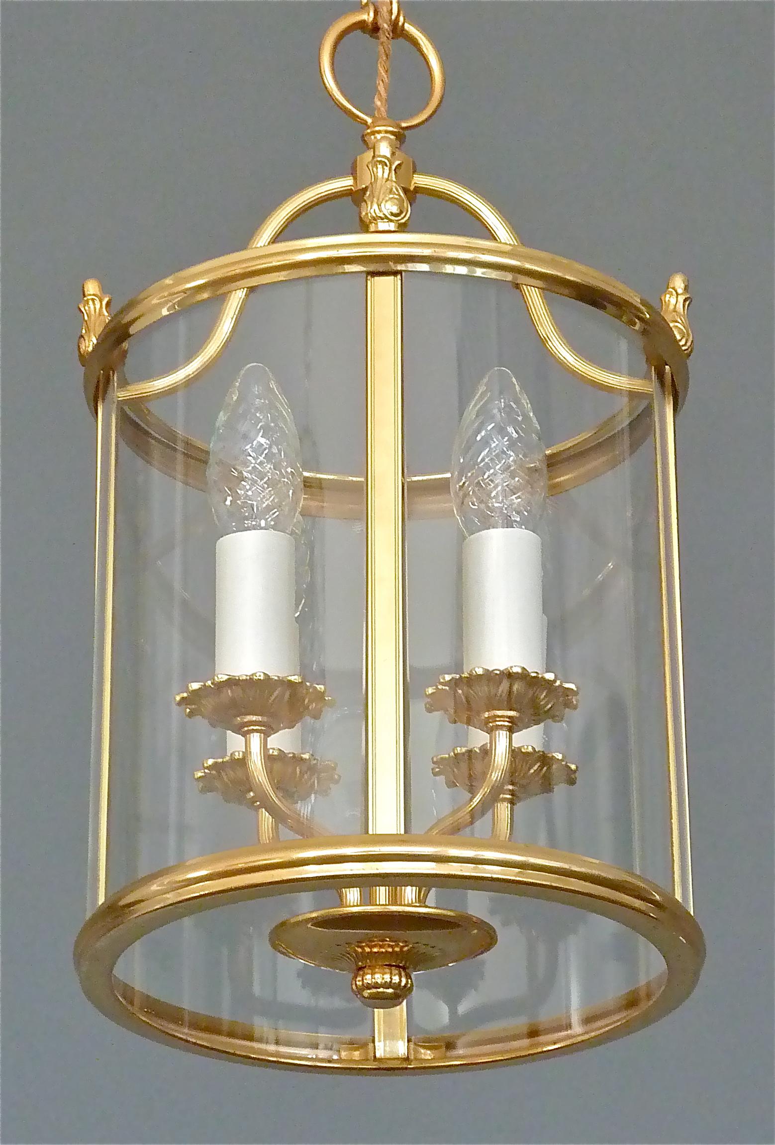 Signed Gilt Brass and Glass Lantern by Gaetano Sciolari Italian Empire Style In Good Condition In Nierstein am Rhein, DE