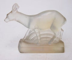 Signed Glass Statuette of a Small Deer by Cesari c1920