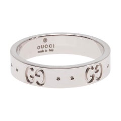 Signed Gucci Icon Collection Monogram Band Ring in 18 Karat White Gold