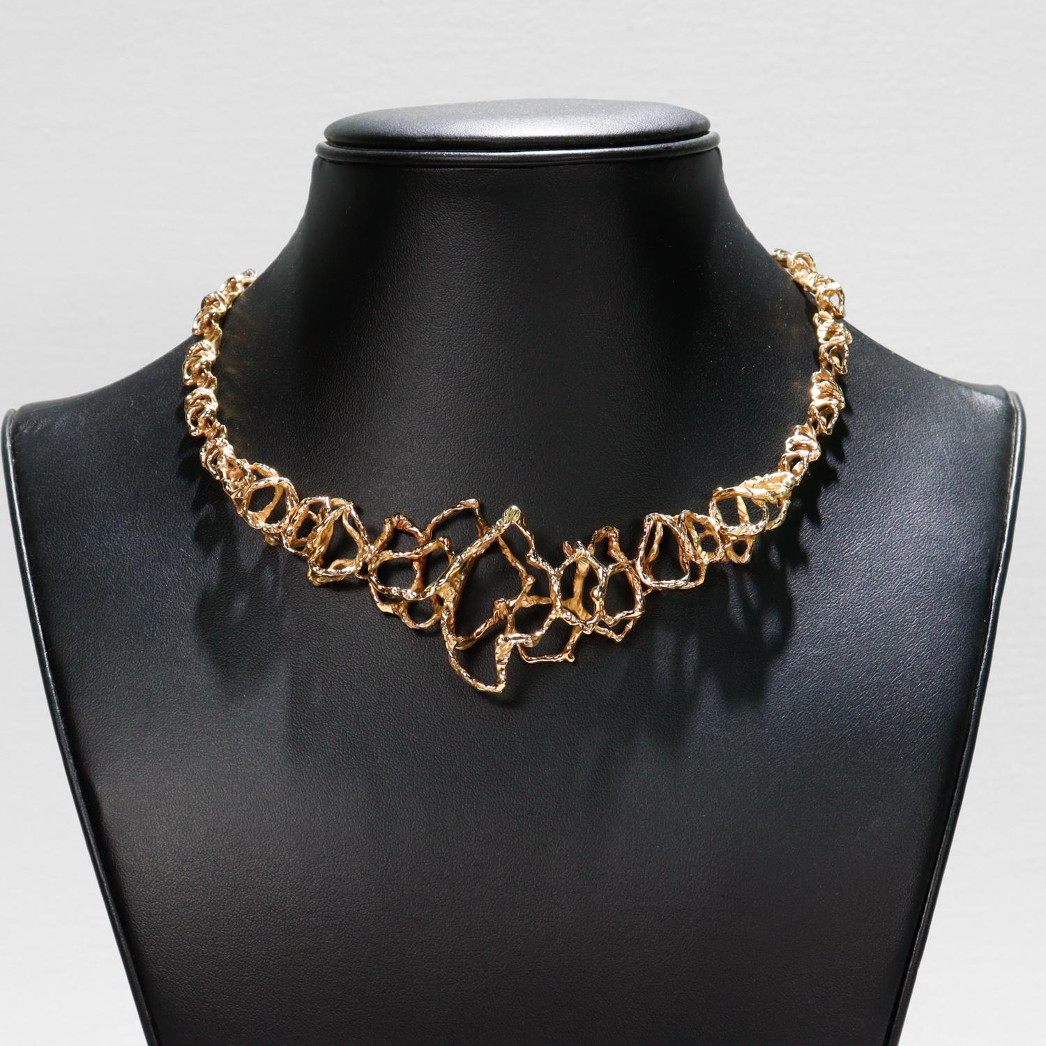 Collana girocollo brutalista in oro 18 carati firmata Gueblin A Link in vendita 10