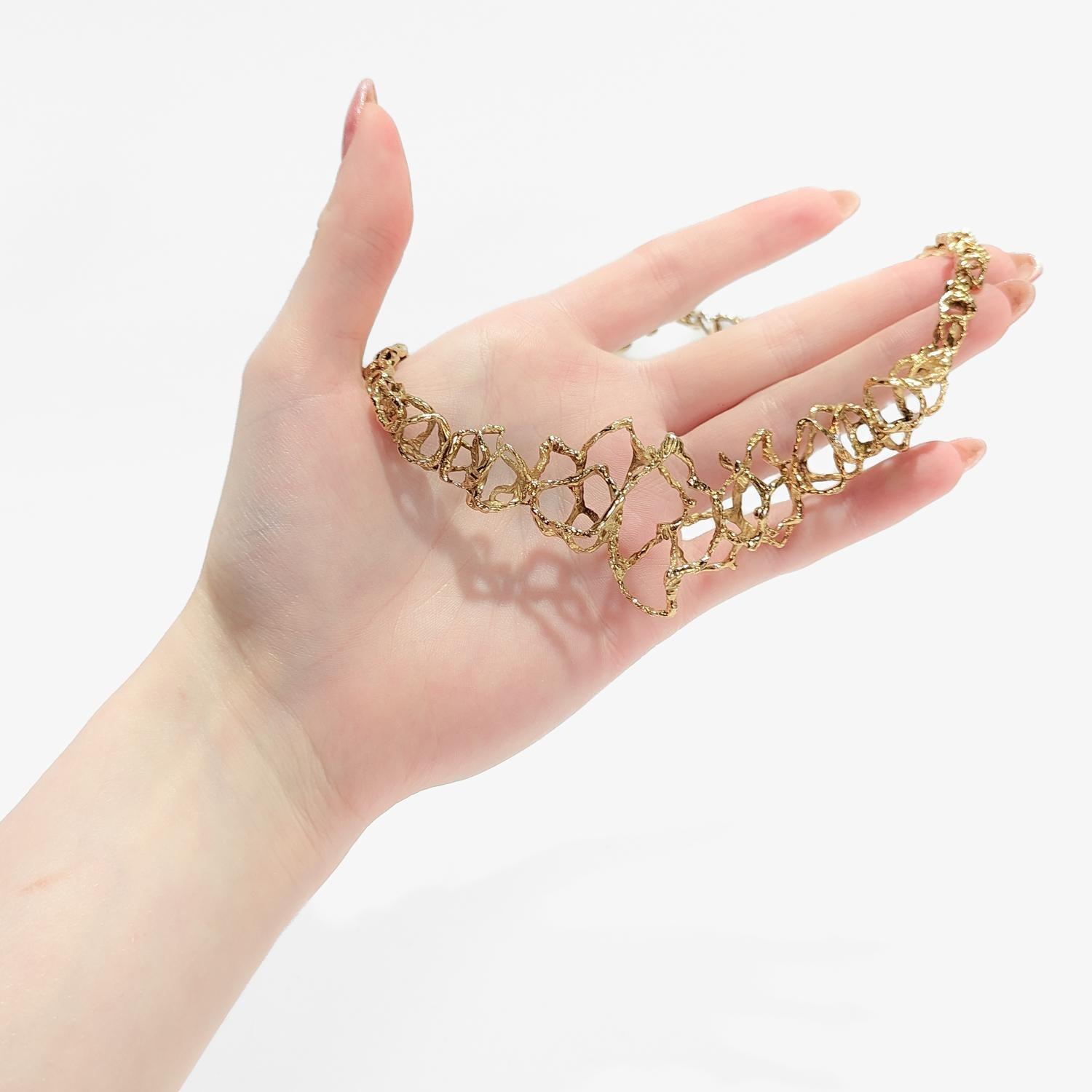 Collana girocollo brutalista in oro 18 carati firmata Gueblin A Link in vendita 12