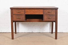 Escritorio antiguo Gustav Stickley Mission Arts & Crafts de roble, Circa 1900