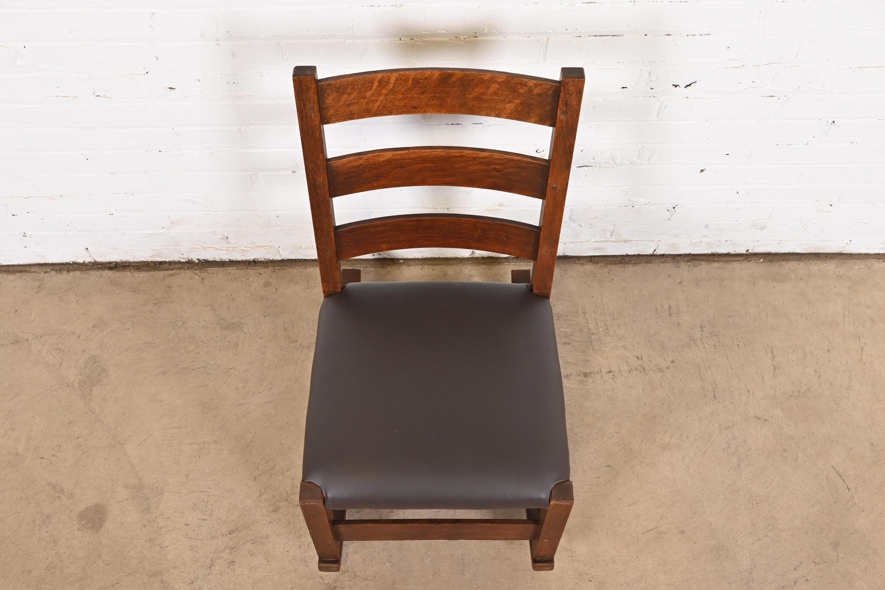 Signed Gustav Stickley Antique Mission Oak Arts & Crafts Sewing Rocking Chair For Sale 3