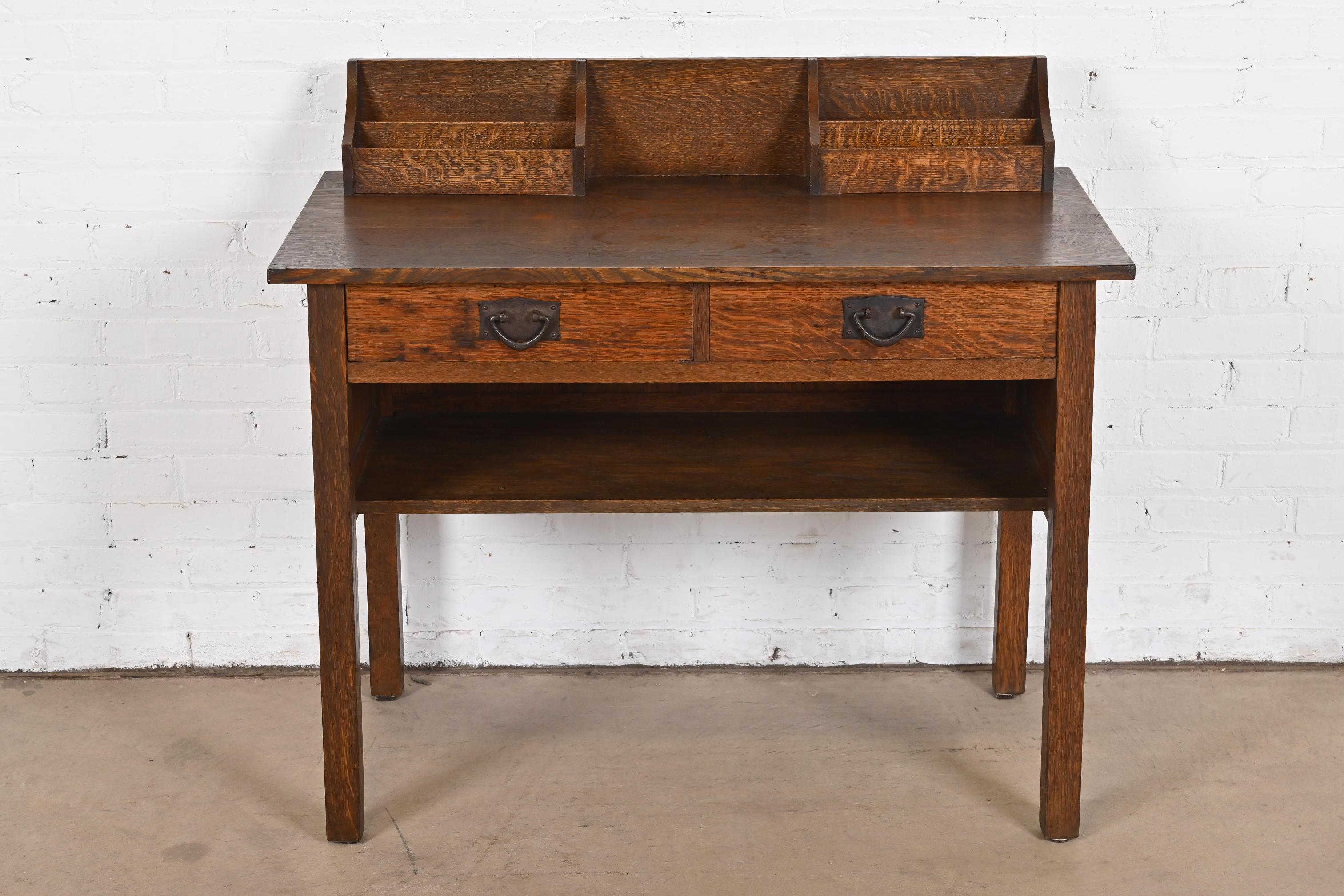 Signed Gustav Stickley Mission Oak Arts & Crafts Writing Desk, Circa 1900 In Good Condition In South Bend, IN