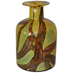 Vase en verre d'art soufflé à la main signé par Michael Harris pour Mdina Glass