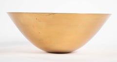 Ciotola in ottone filato a mano firmata da Ronald Hayes Pearson