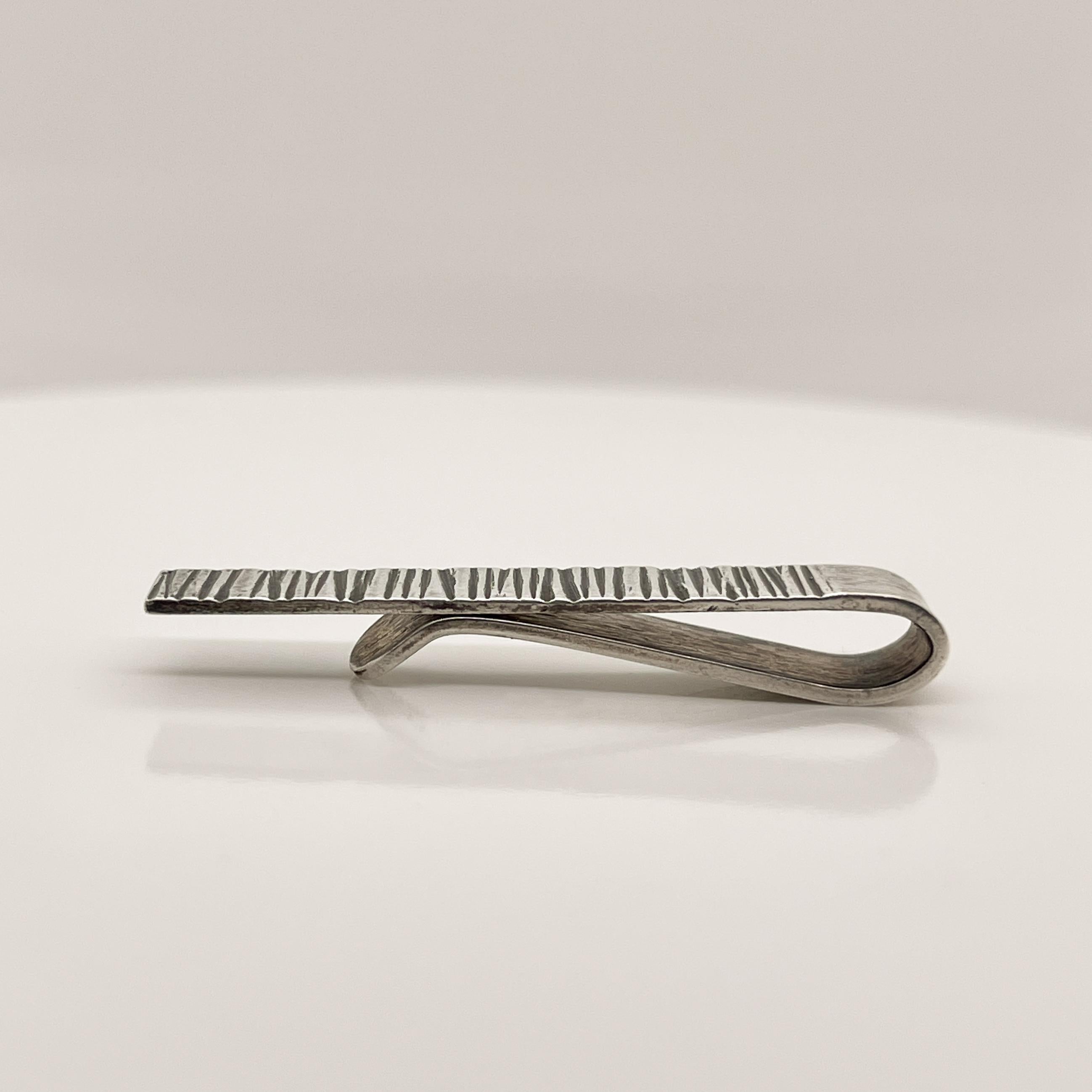 Signed Harold Fithian California Modernist Sterling Silver Tie Bar or Money Clip In Good Condition For Sale In Philadelphia, PA