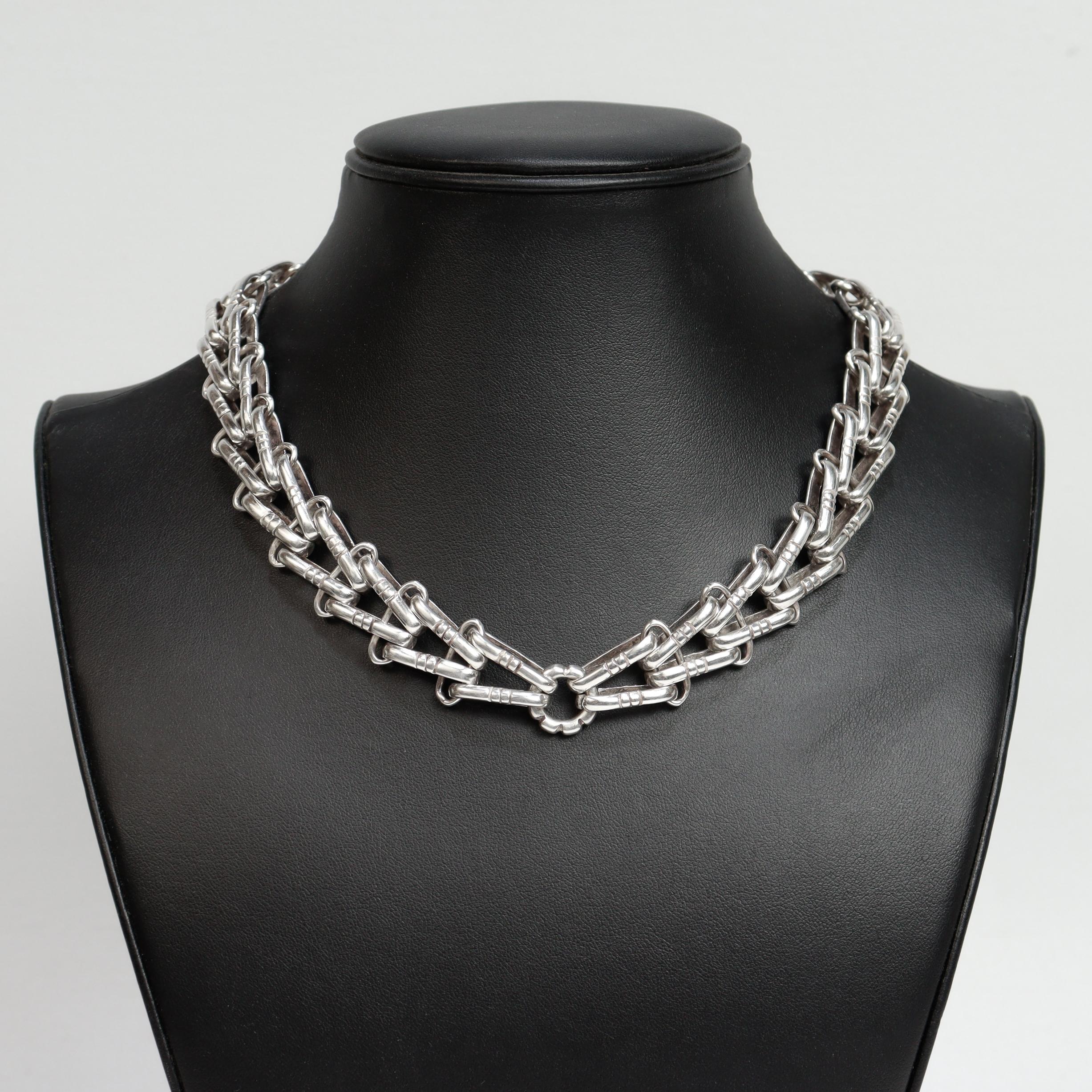 Signed Hector Aguilar Mexican Sterling Silver Bicycle Chain Link Choker Necklace For Sale 3