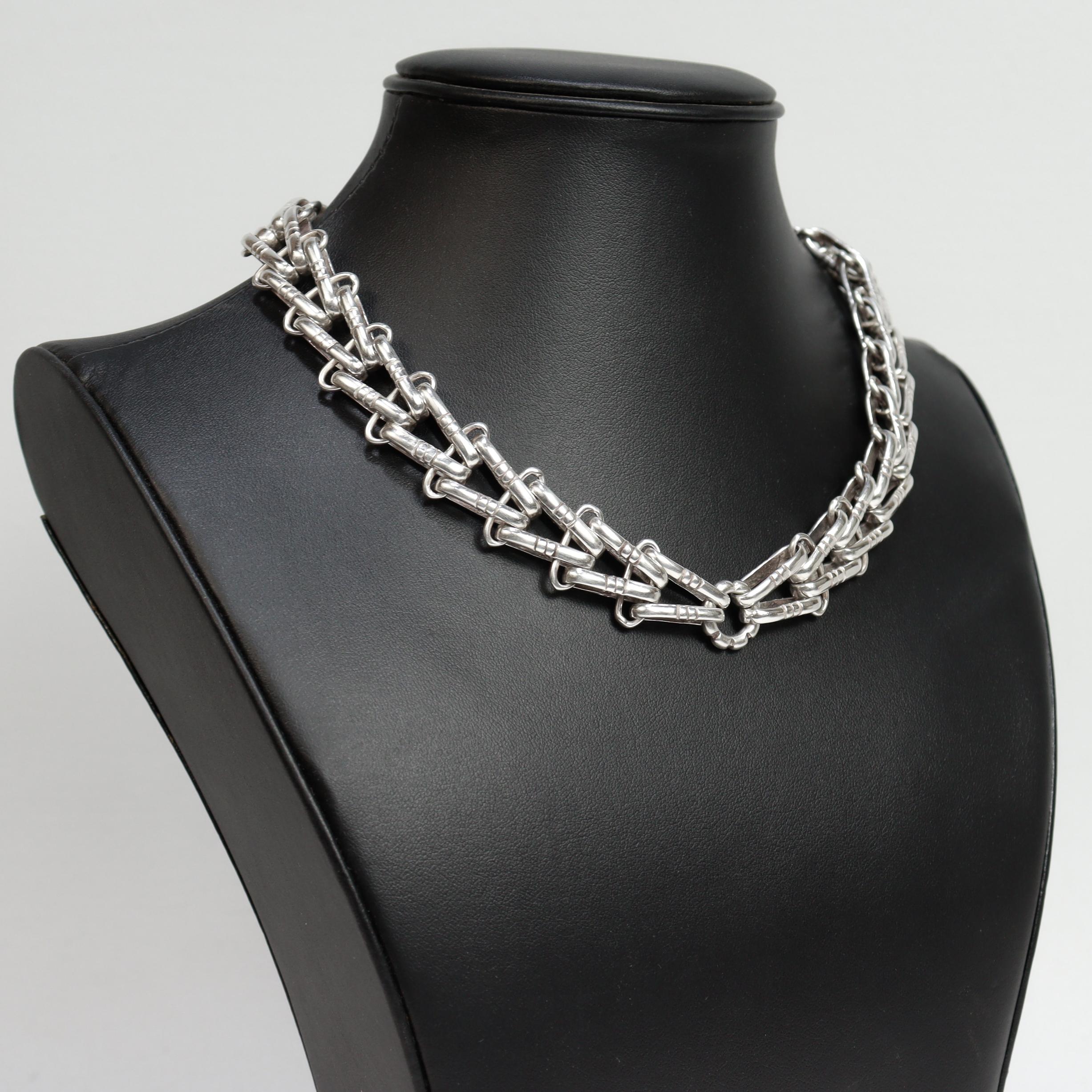 Signed Hector Aguilar Mexican Sterling Silver Bicycle Chain Link Choker Necklace For Sale 4