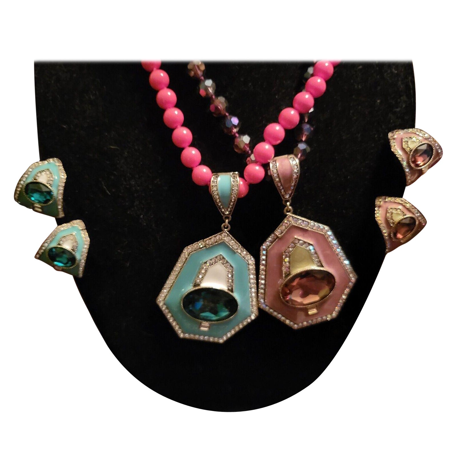 Signed HEIDI DAUS Designer Vintage Enamel Crystal Pendant Necklaces and Earrings For Sale