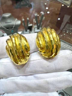 Vintage 1980's Signed Henry Dunay 18K Yellow Gold Hammered Textured Earrings