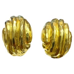 Signed Henry Dunay 18K Yellow Gold Hammered Textured Earrings, Vintage 1980s