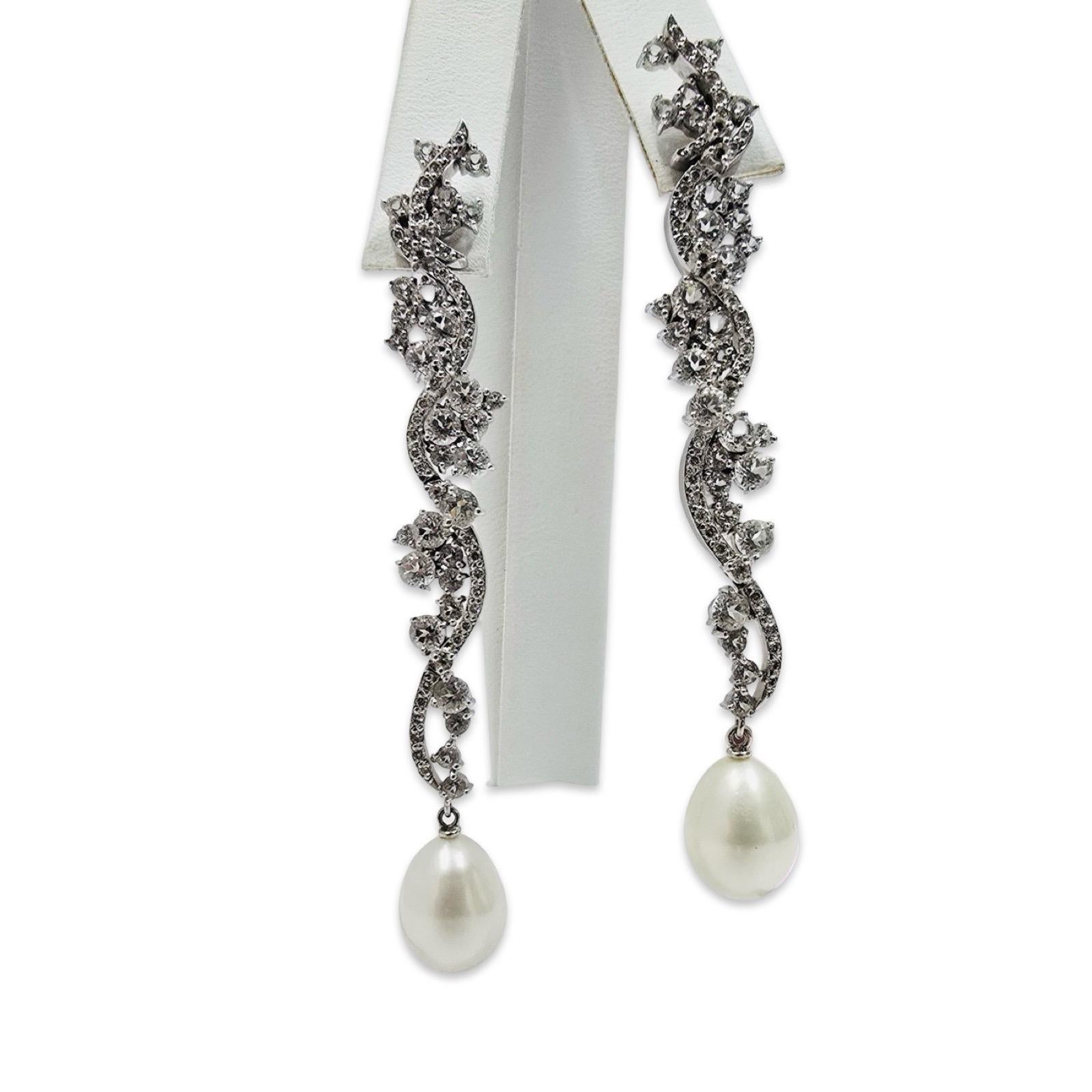 ART OF PEARLS - Pendants d'oreilles Art Déco en diamants et perles 18K en vente 8